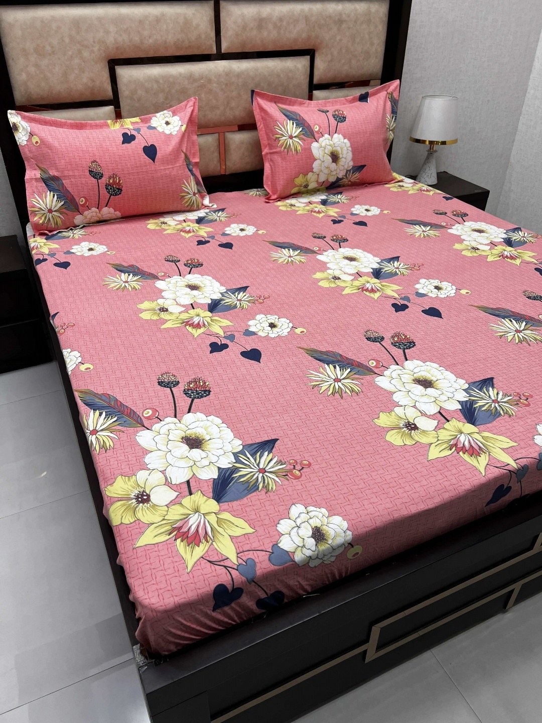 Pure Decor Pink Printed Cotton 250 TC Fitted Super King Bedsheet With 2 Pillow Covers
Pure Decor Pink Printed Cotton 250 TC Fitted Super King Bedsheet With 2 Pillow Covers