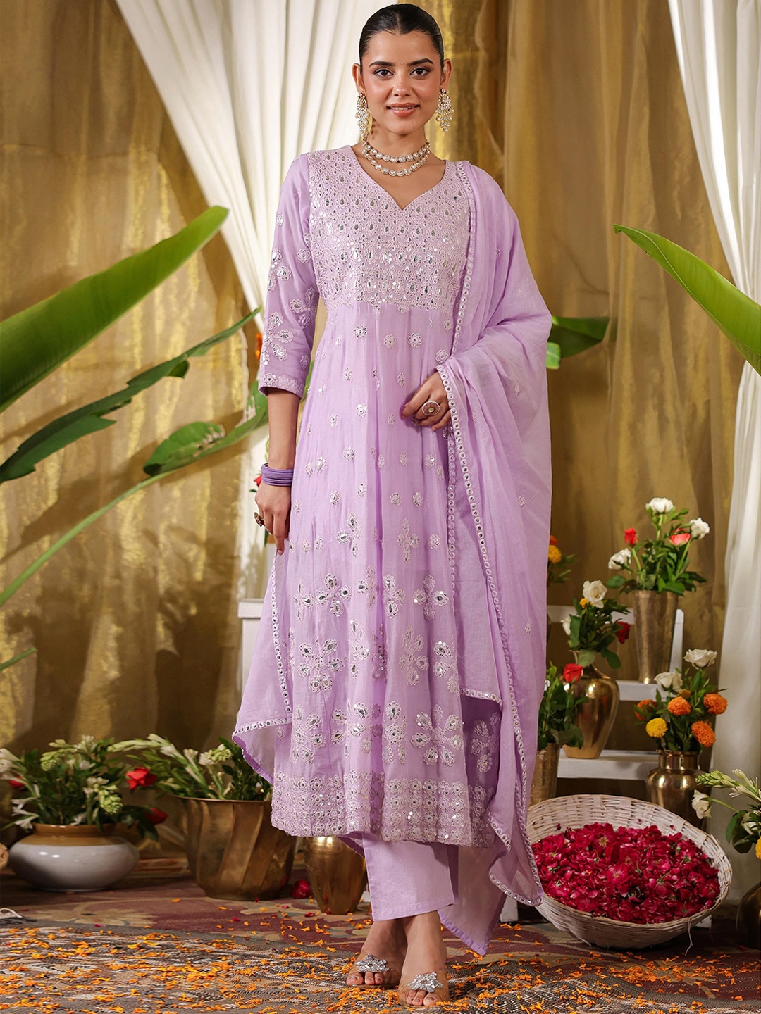 SCAKHI Floral Embroidered Pure Cotton Anarkali Kurta & Trousers With Dupatta, Lavender
SCAKHI Floral Embroidered Pure Cotton Anarkali Kurta & Trousers With Dupatta, Lavender