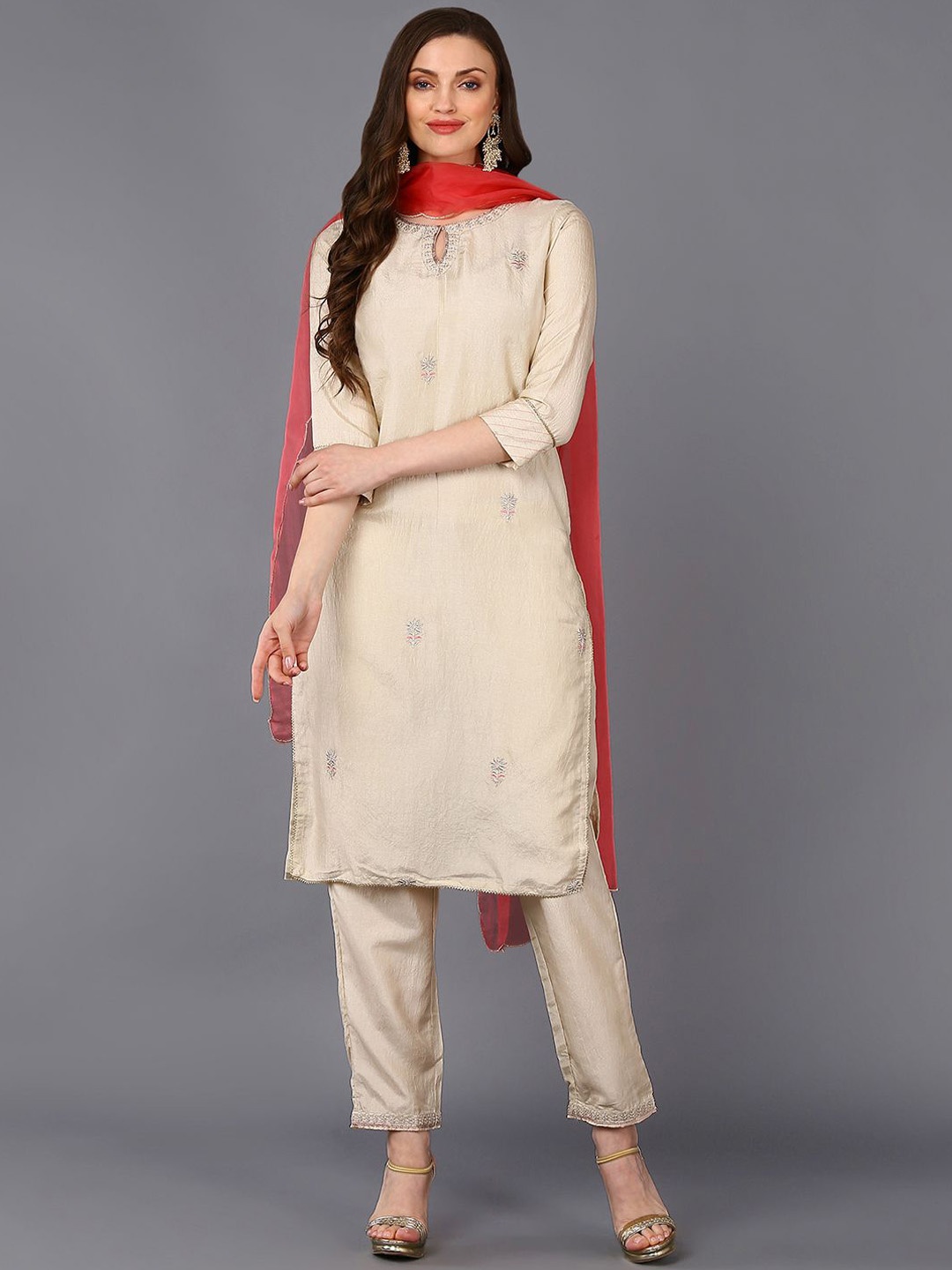 KALINI Floral Embroidered Keyhole Neck Thread Work Straight Kurta With Trousers & Dupatta, Beige
KALINI Floral Embroidered Keyhole Neck Thread Work Straight Kurta With Trousers & Dupatta, Beige