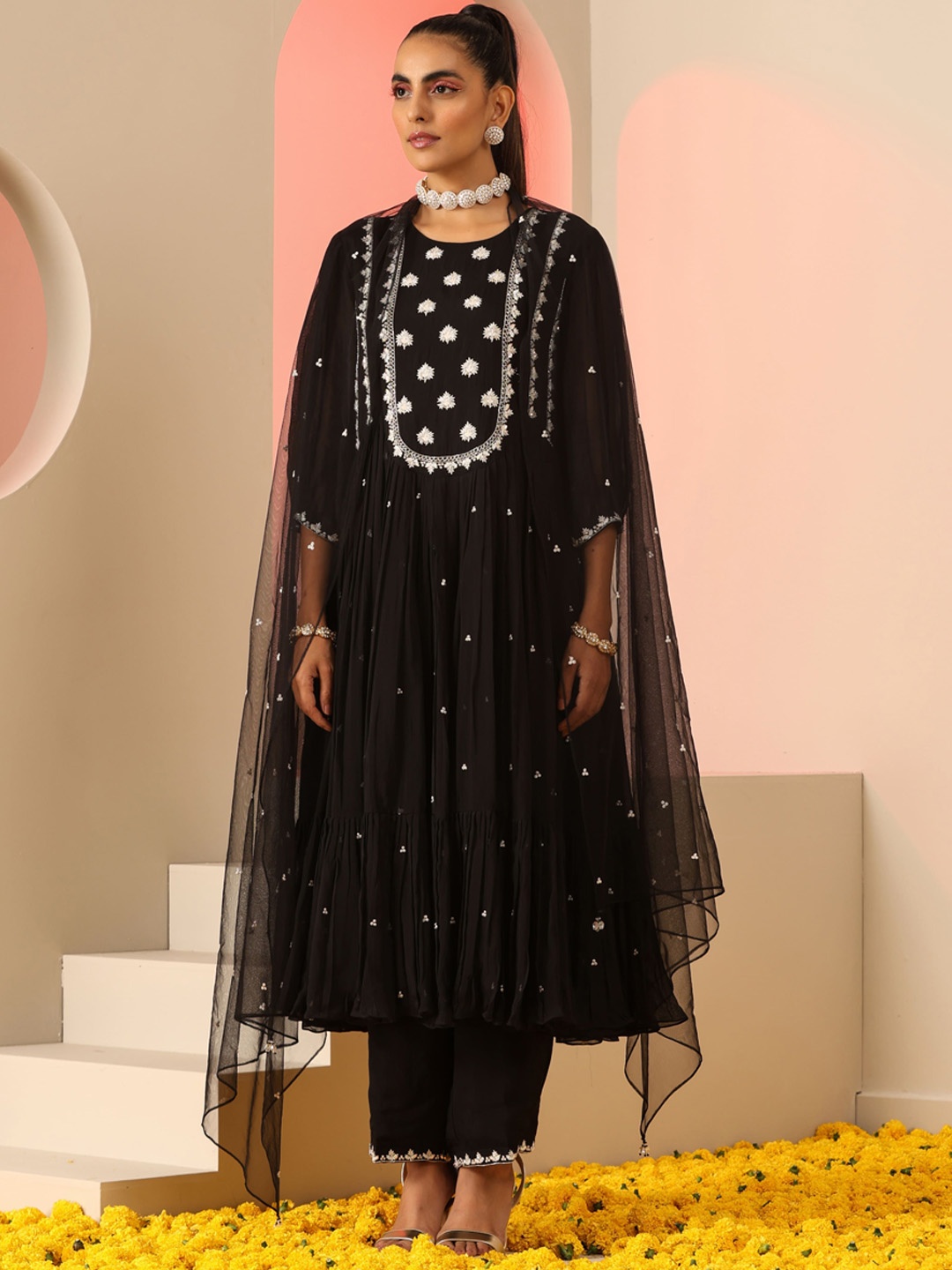 KUDI PATAKA Embroidered Regular Thread Work Anarkali Kurta with Trousers & Dupatta, Black
KUDI PATAKA Embroidered Regular Thread Work Anarkali Kurta with Trousers & Dupatta, Black