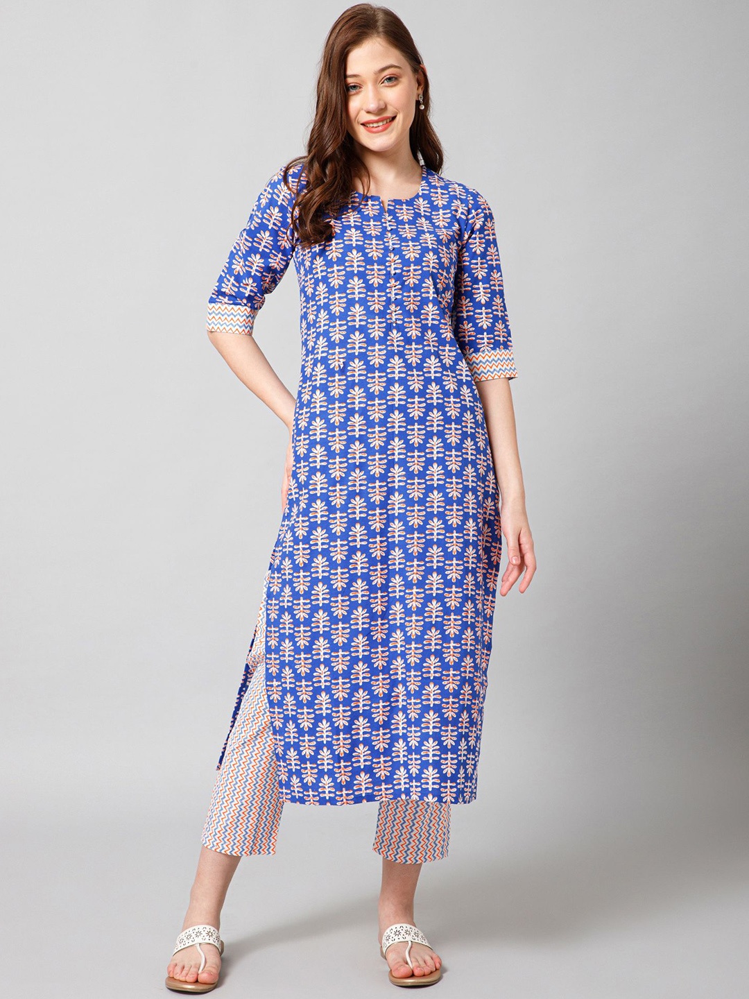 A.V.M Prints Ethnic Motifs Printed Regular Pure Cotton Straight Kurta with Trousers, Blue
A.V.M Prints Ethnic Motifs Printed Regular Pure Cotton Straight Kurta with Trousers, Blue