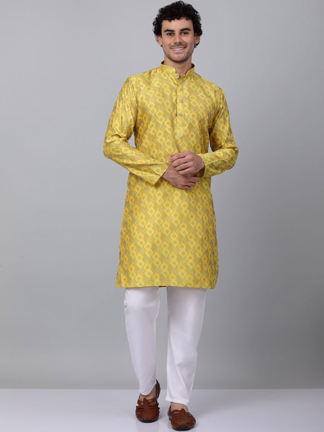 KRAFT INDIA Abstract Woven Design Mandarin Collar Jacquard Straight Kurta with Pyjamas, Yellow
KRAFT INDIA Abstract Woven Design Mandarin Collar Jacquard Straight Kurta with Pyjamas, Yellow