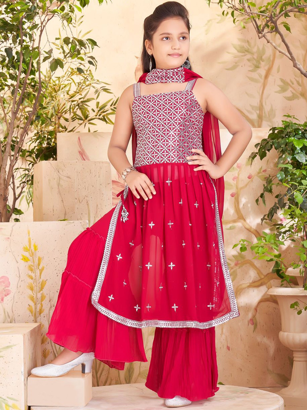 BAESD Girls Geometric Embroidered Sequinned Straight Kurta With Sharara & Dupatta, Pink
BAESD Girls Geometric Embroidered Sequinned Straight Kurta With Sharara & Dupatta, Pink