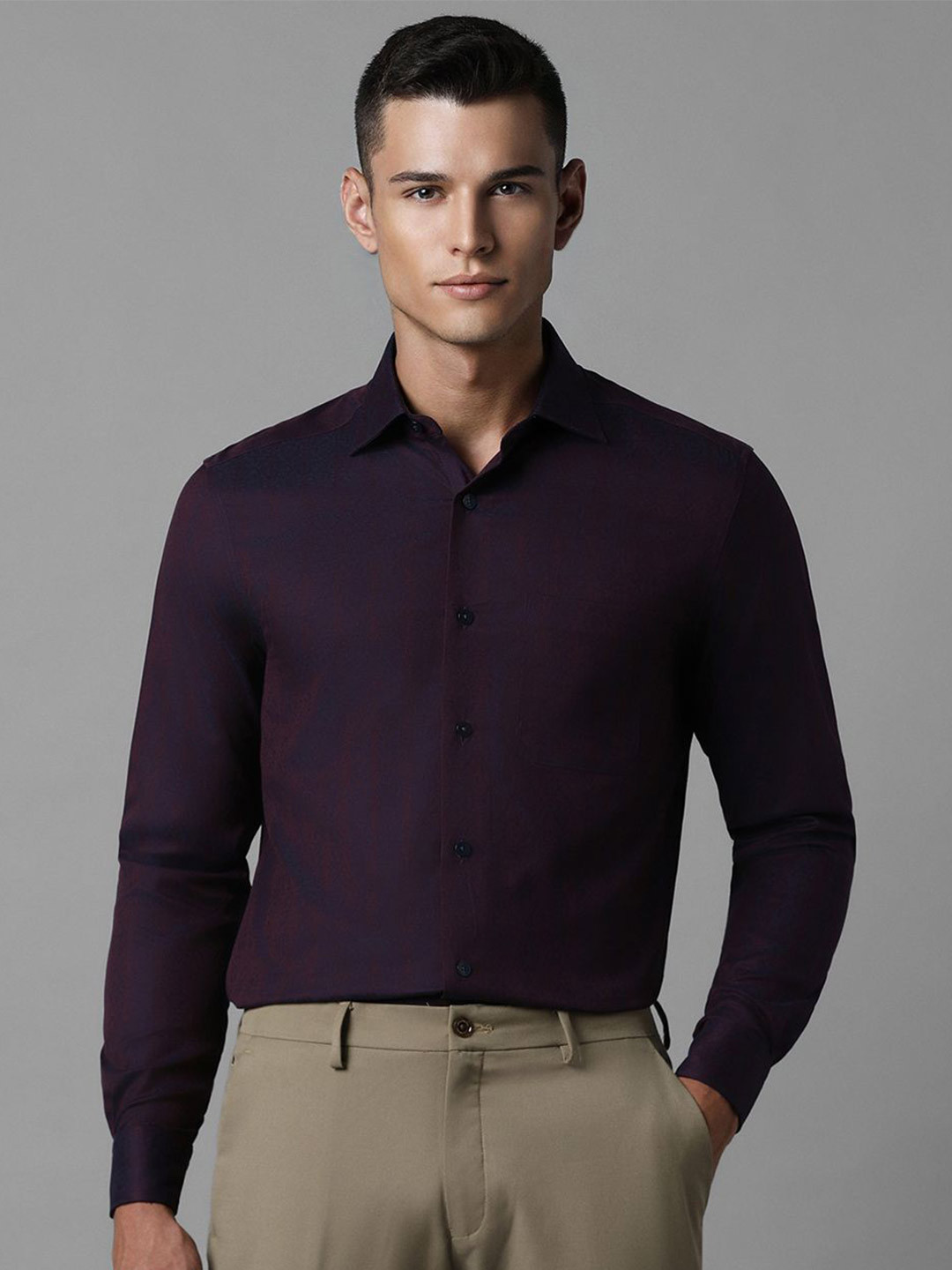 Louis Philippe Men Pure Cotton Ethnic Motifs Self Design Opaque Formal Shirt, Purple
Louis Philippe Men Pure Cotton Ethnic Motifs Self Design Opaque Formal Shirt, Purple