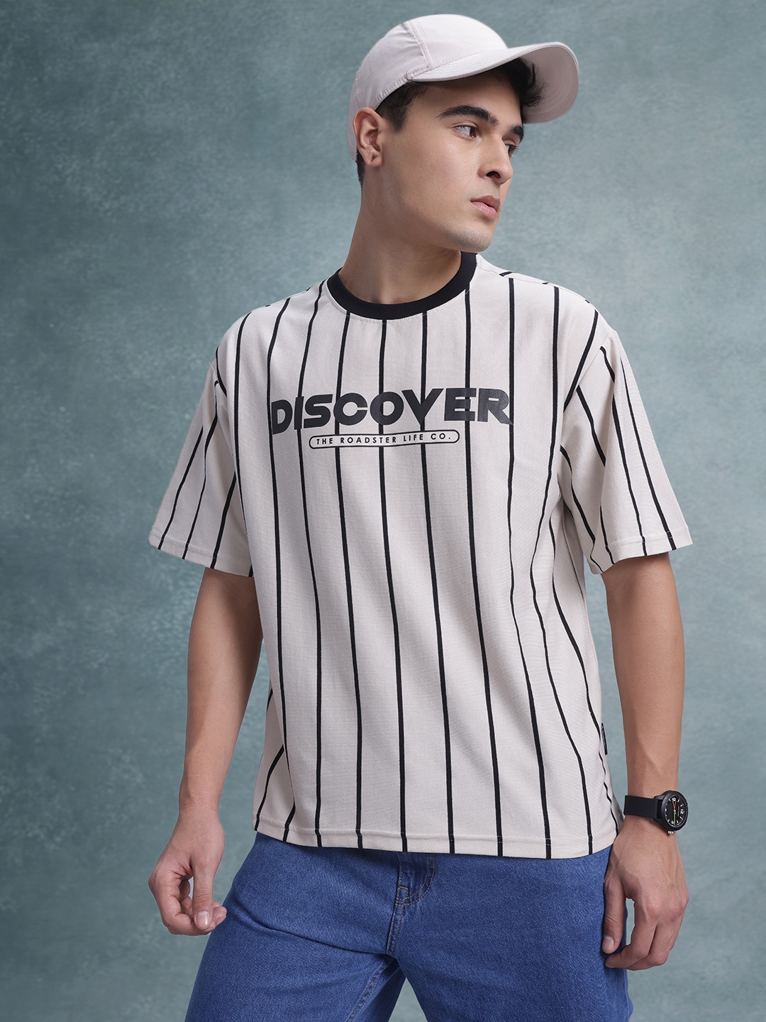The Roadster Lifestyle Co. Vertically Striped Drop-Shoulder Sleeves Relaxed Fit T-shirt, White
The Roadster Lifestyle Co. Vertically Striped Drop-Shoulder Sleeves Relaxed Fit T-shirt, White