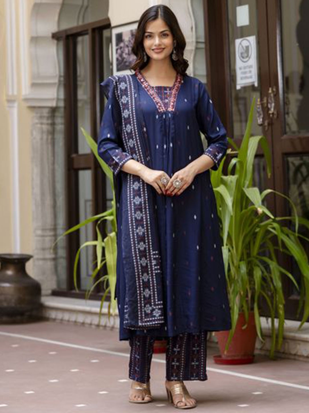 KALINI Floral Embroidered A-Line Thread Work Kurta with Trousers & Dupatta, Navy blue
KALINI Floral Embroidered A-Line Thread Work Kurta with Trousers & Dupatta, Navy blue