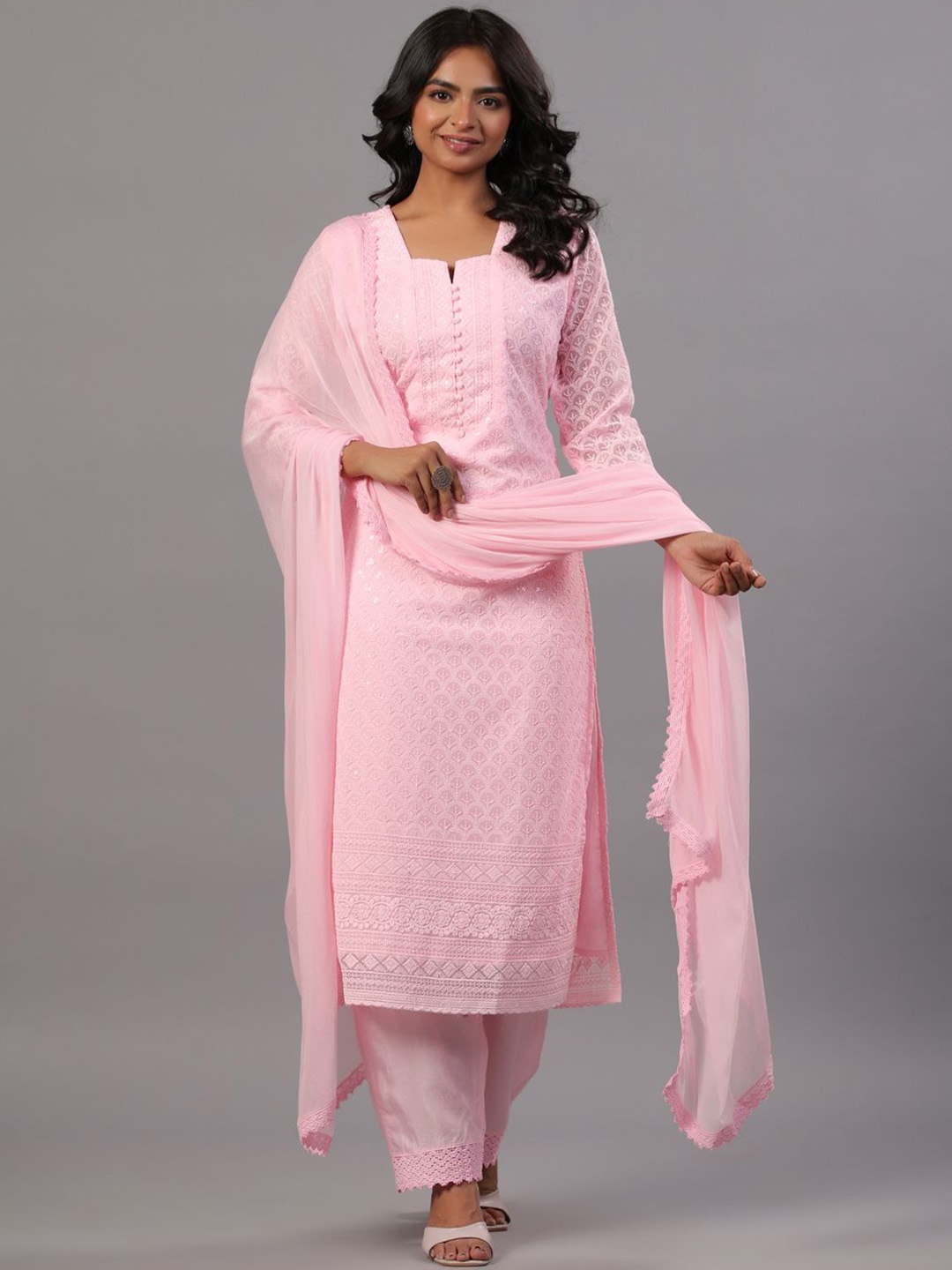 Amchoor Ethnic Motifs Embroidered Regular Sequinned Kurta With Trousers & Dupatta, Pink
Amchoor Ethnic Motifs Embroidered Regular Sequinned Kurta With Trousers & Dupatta, Pink
