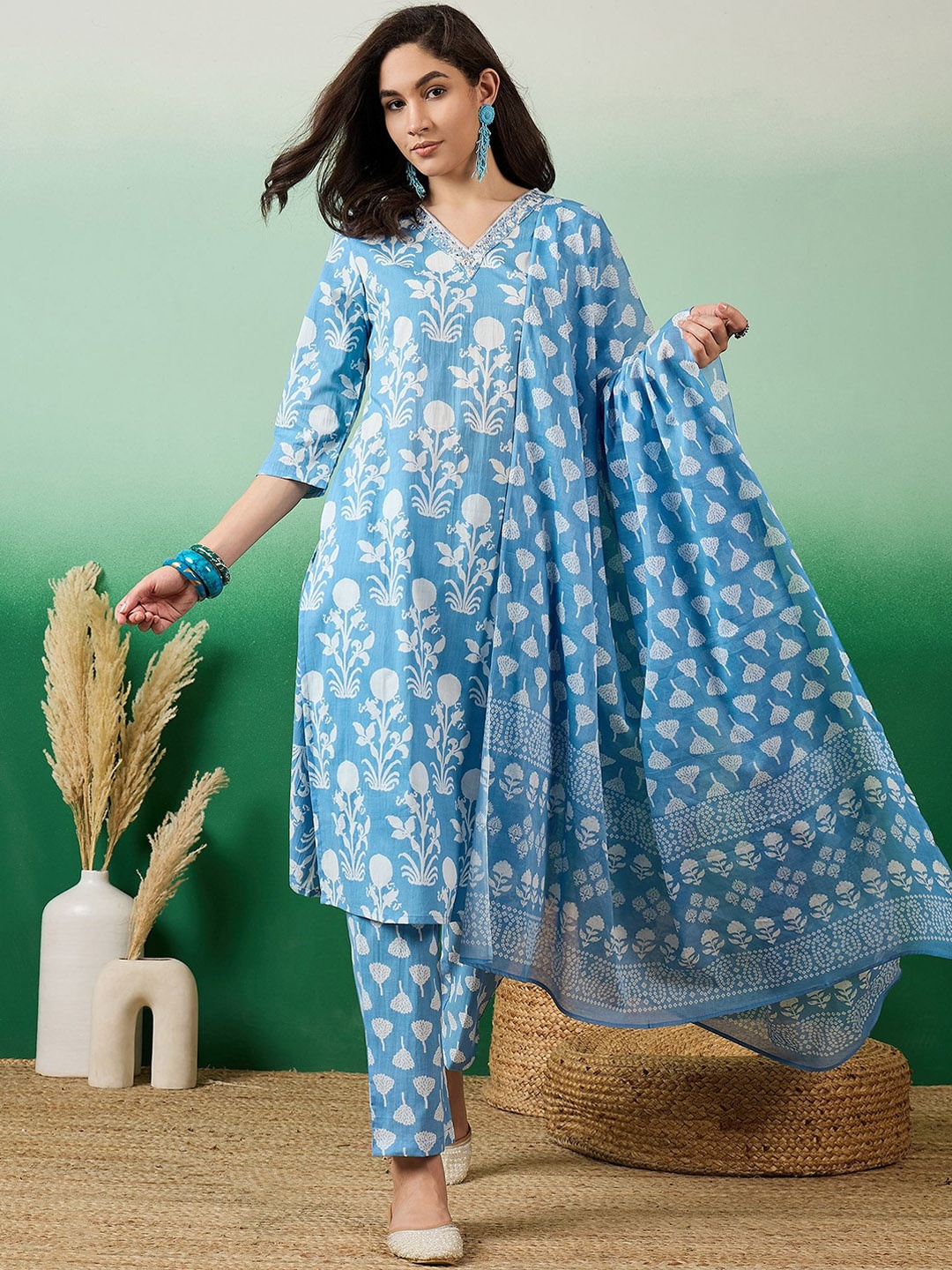 Vastramyaa Floral Printed Mirror Work Pure Cotton Straight Kurta With Trousers & Dupatta, Blue
Vastramyaa Floral Printed Mirror Work Pure Cotton Straight Kurta With Trousers & Dupatta, Blue