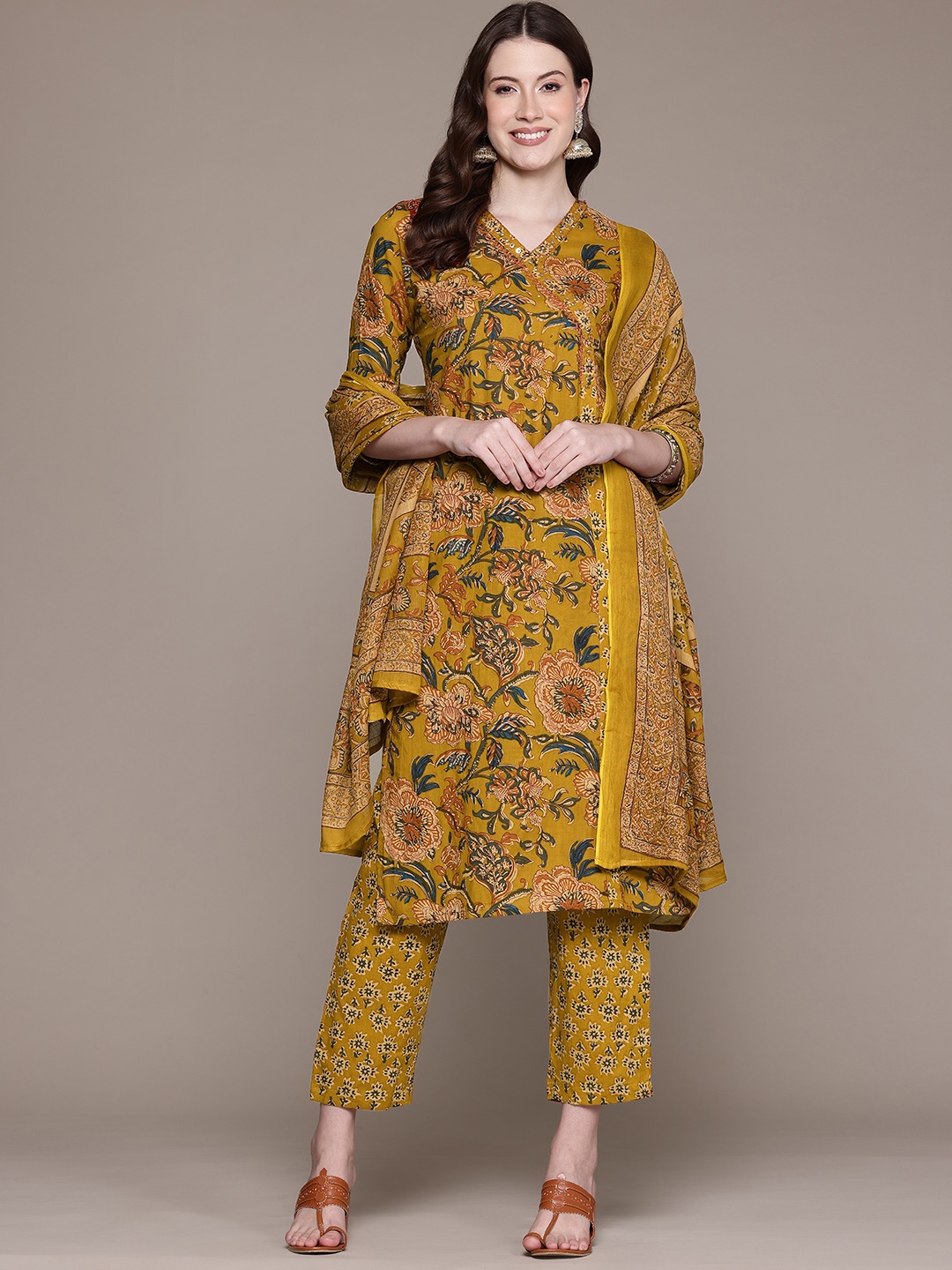 Readiprint Fashions Floral Printed Embellished Pure Cotton Kurta with Trousers & Dupatta, Mustard
Readiprint Fashions Floral Printed Embellished Pure Cotton Kurta with Trousers & Dupatta, Mustard
