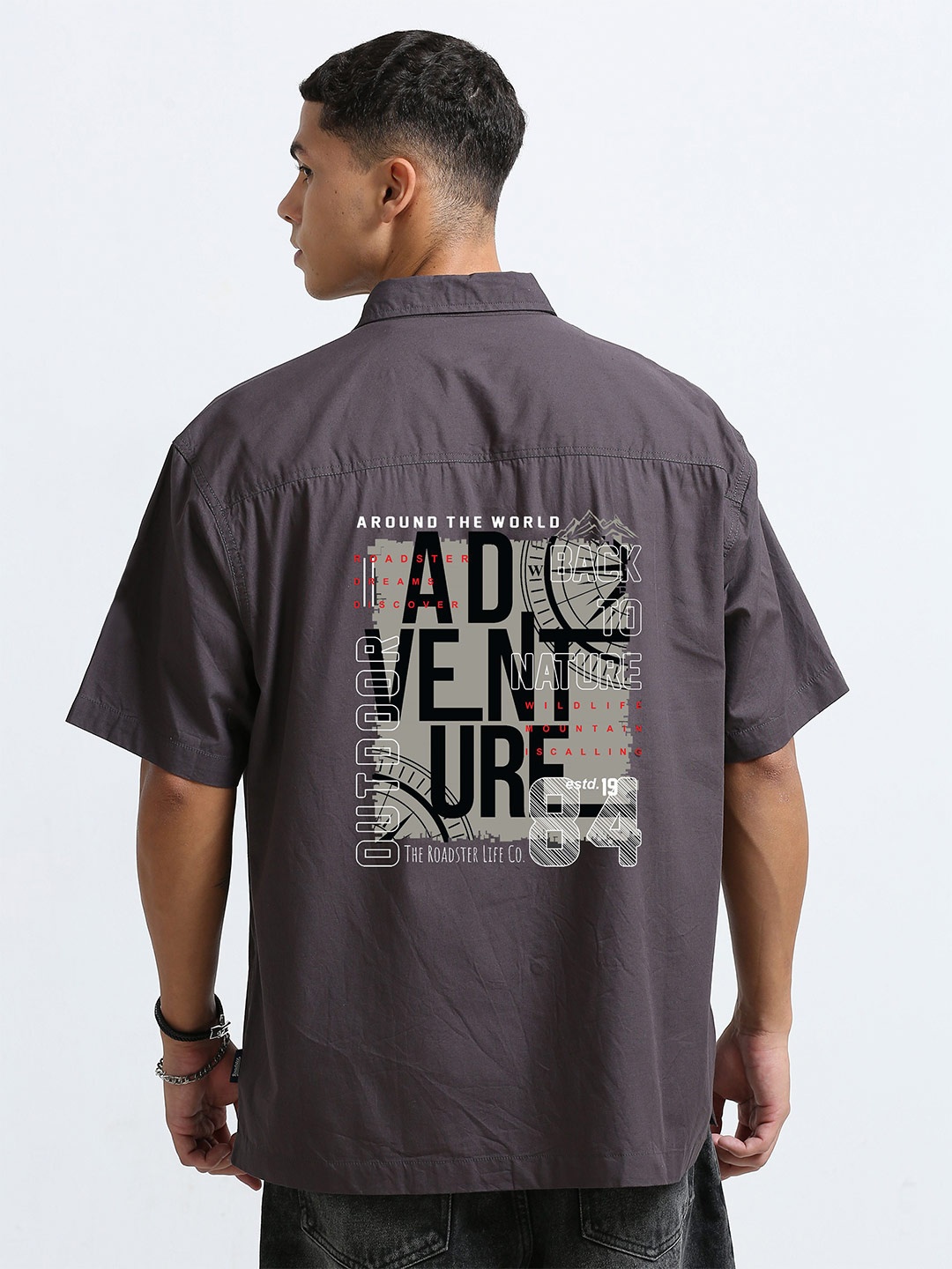 The Roadster Lifestyle Co Men Typography Printed Pure Cotton Oversized Fit Shirt, Grey
The Roadster Lifestyle Co Men Typography Printed Pure Cotton Oversized Fit Shirt, Grey