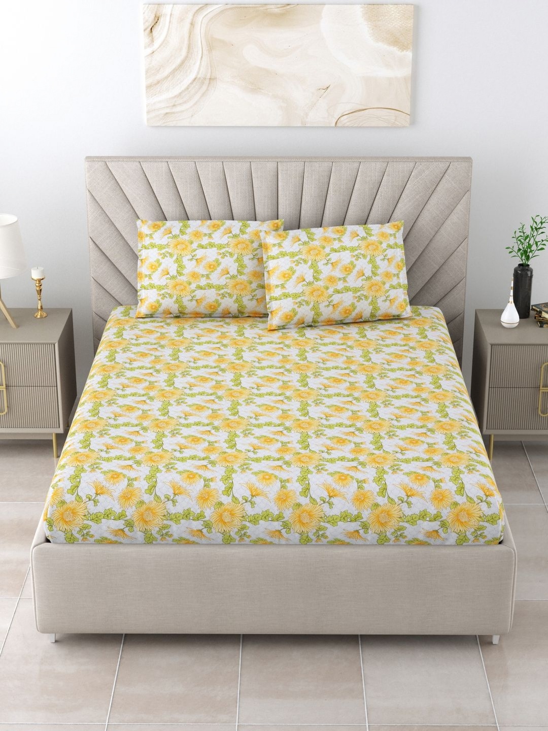 BOMBAY DYEING Yellow & White Floral 120 TC King Bedsheet with 2 Pillow Covers
BOMBAY DYEING Yellow & White Floral 120 TC King Bedsheet with 2 Pillow Covers