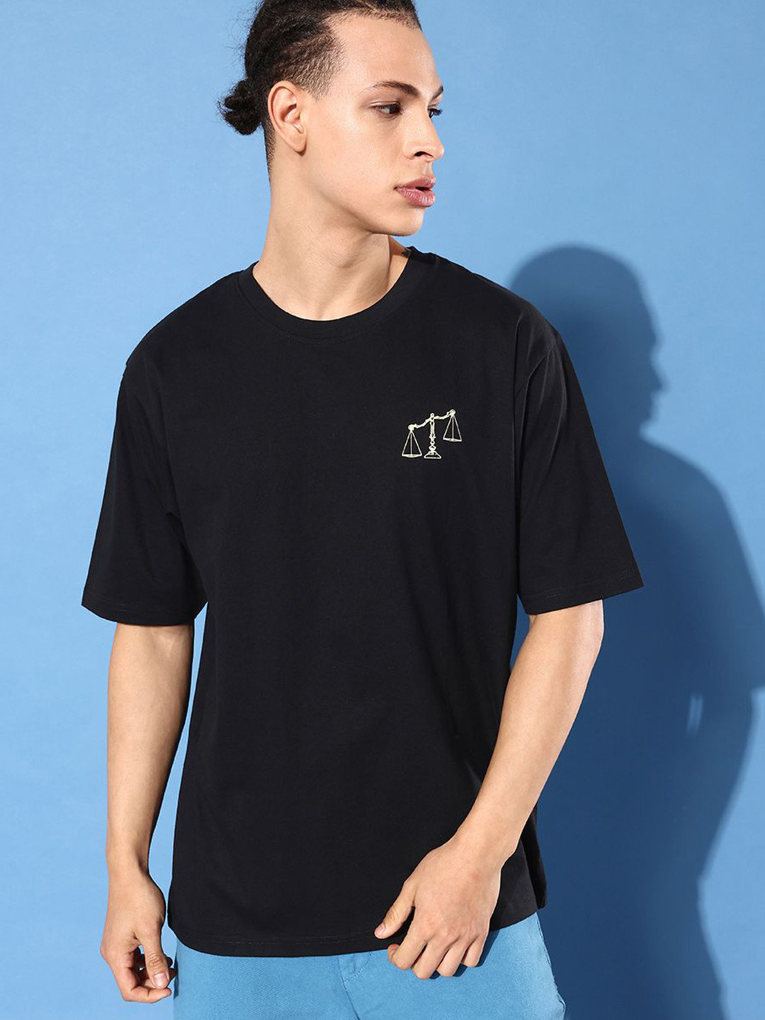 Difference of Opinion Men Graphic Printed Round Neck Cotton Oversized T-Shirt, Black
Difference of Opinion Men Graphic Printed Round Neck Cotton Oversized T-Shirt, Black