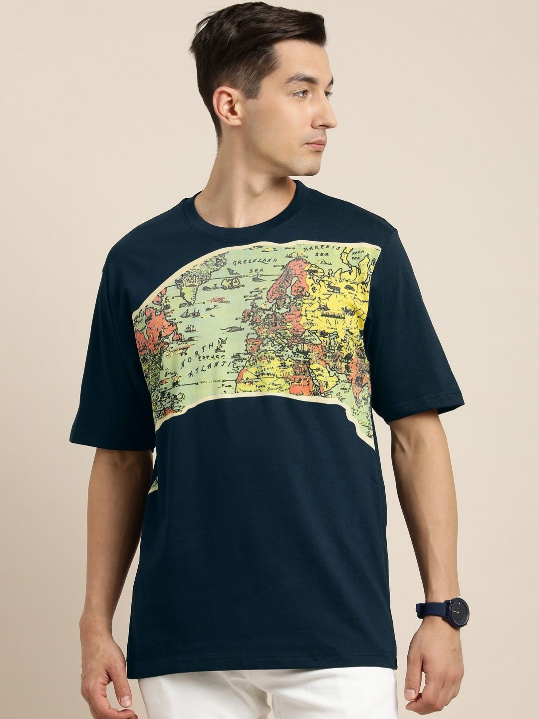 Difference of Opinion Men Graphic Printed Round Neck Cotton Oversized T-Shirt, Navy blue
Difference of Opinion Men Graphic Printed Round Neck Cotton Oversized T-Shirt, Navy blue