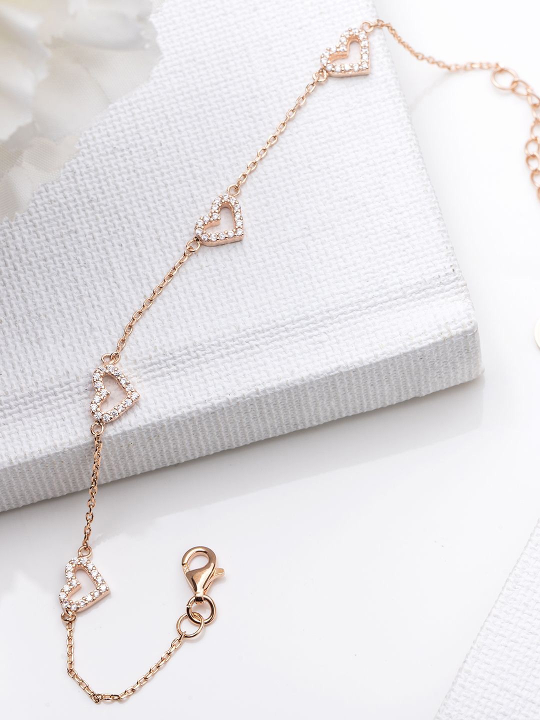 Zavya 925 Pure Silver Gold-Plated Cubic Zirconia Studded Link Bracelet, Rose gold
Zavya 925 Pure Silver Gold-Plated Cubic Zirconia Studded Link Bracelet, Rose gold