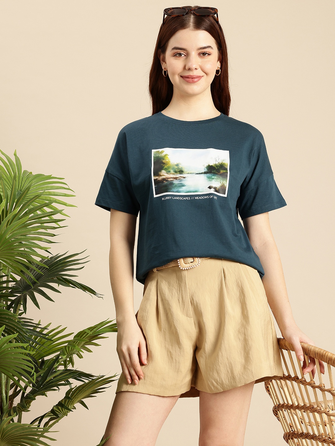 Mast & Harbour Printed Drop-Shoulder Sleeves Relaxed Fit Pure Cotton T-shirt, Navy blue
Mast & Harbour Printed Drop-Shoulder Sleeves Relaxed Fit Pure Cotton T-shirt, Navy blue