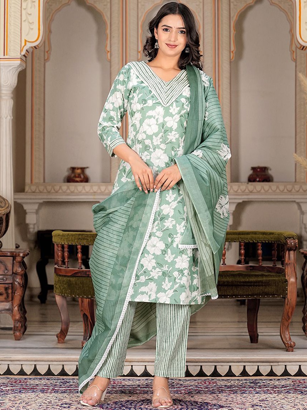 Chandbaali Floral Printed Thread Work Pure Cotton Straight Kurta With Trousers & Dupatta, Green
Chandbaali Floral Printed Thread Work Pure Cotton Straight Kurta With Trousers & Dupatta, Green