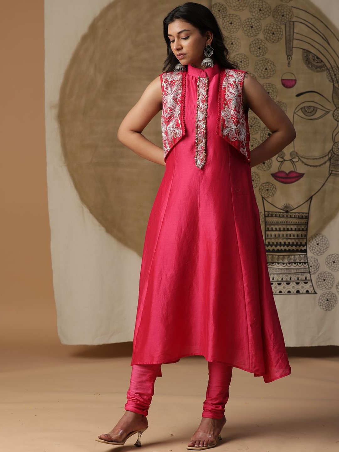 ARPITA SULAKSHANA Floral Yoke Design Sequinned Chanderi Silk A-Line Kurta With Churidar, Pink
ARPITA SULAKSHANA Floral Yoke Design Sequinned Chanderi Silk A-Line Kurta With Churidar, Pink