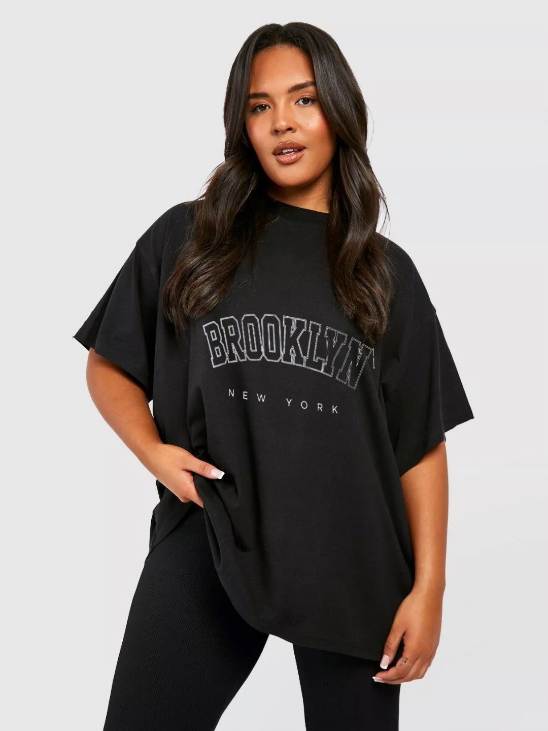 TRENDY RABBIT Women People and Places Printed Round Neck Cotton Oversized T-shirt, Black
TRENDY RABBIT Women People and Places Printed Round Neck Cotton Oversized T-shirt, Black