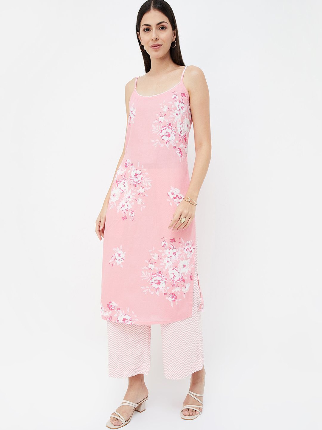 Melange by Lifestyle Floral Printed Shoulder Straps Straight Kurta With Pyjamas, Pink
Melange by Lifestyle Floral Printed Shoulder Straps Straight Kurta With Pyjamas, Pink