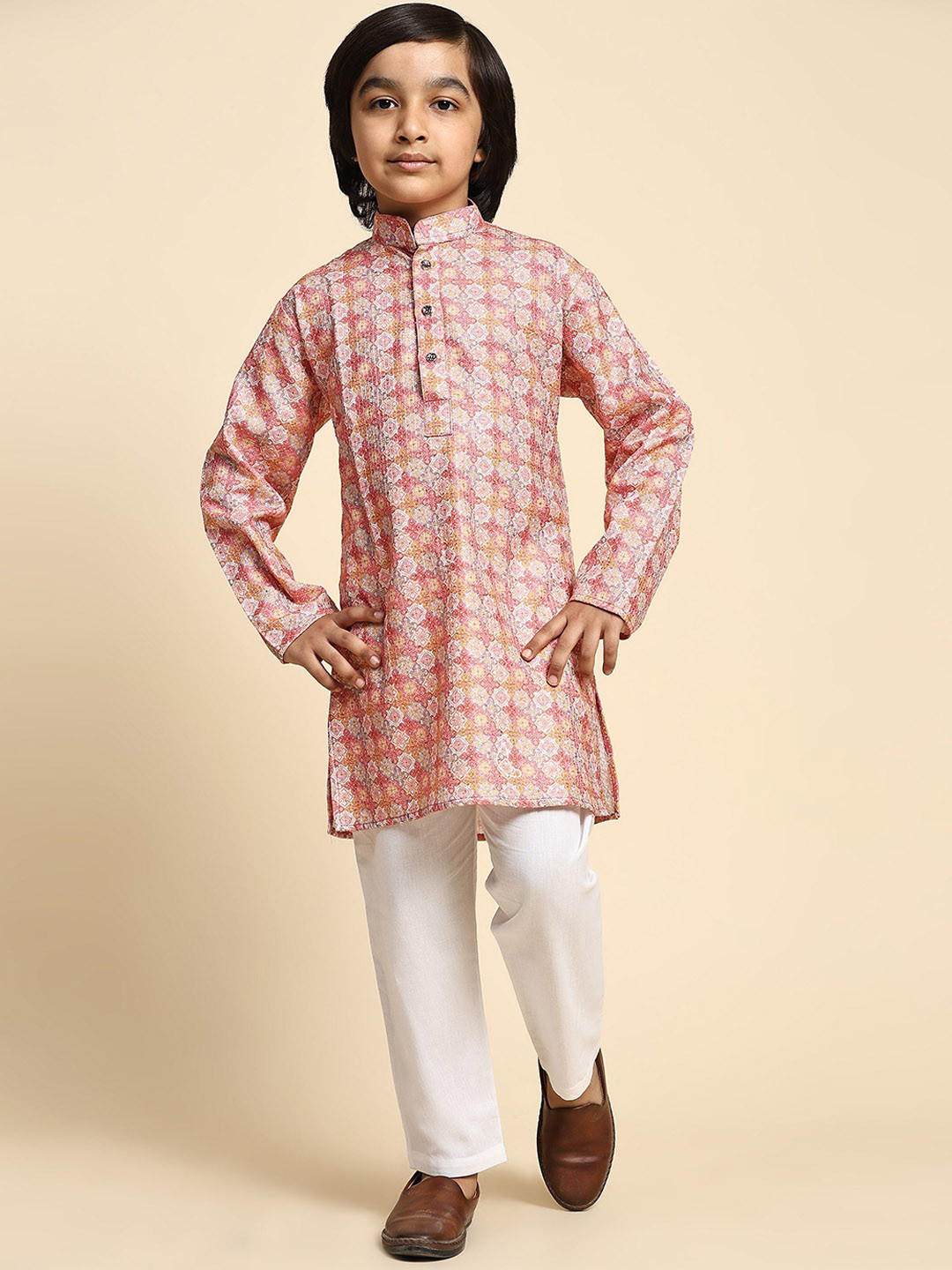 Pro-Ethic STYLE DEVELOPER Boys Floral Printed Regular Pure Cotton Kurta with Pyjamas, Pink
Pro-Ethic STYLE DEVELOPER Boys Floral Printed Regular Pure Cotton Kurta with Pyjamas, Pink