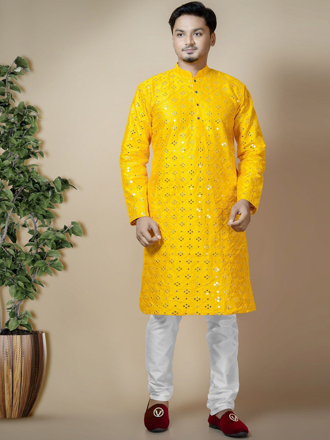 BAESD Geometric Embroidered Mandarin Collar Mirror Work Dupion Silk Kurta with Pyjamas, Yellow
BAESD Geometric Embroidered Mandarin Collar Mirror Work Dupion Silk Kurta with Pyjamas, Yellow