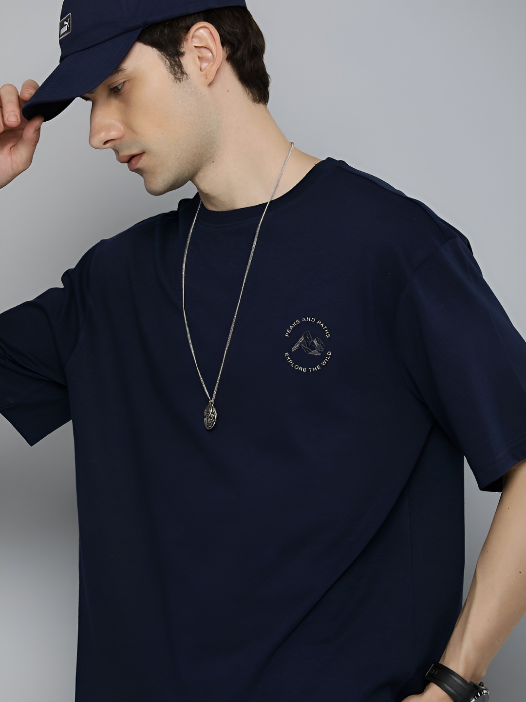 R.Code by The Roadster Life Co. Men Typography Printed Round Neck Oversized T-shirt, Navy blue
R.Code by The Roadster Life Co. Men Typography Printed Round Neck Oversized T-shirt, Navy blue