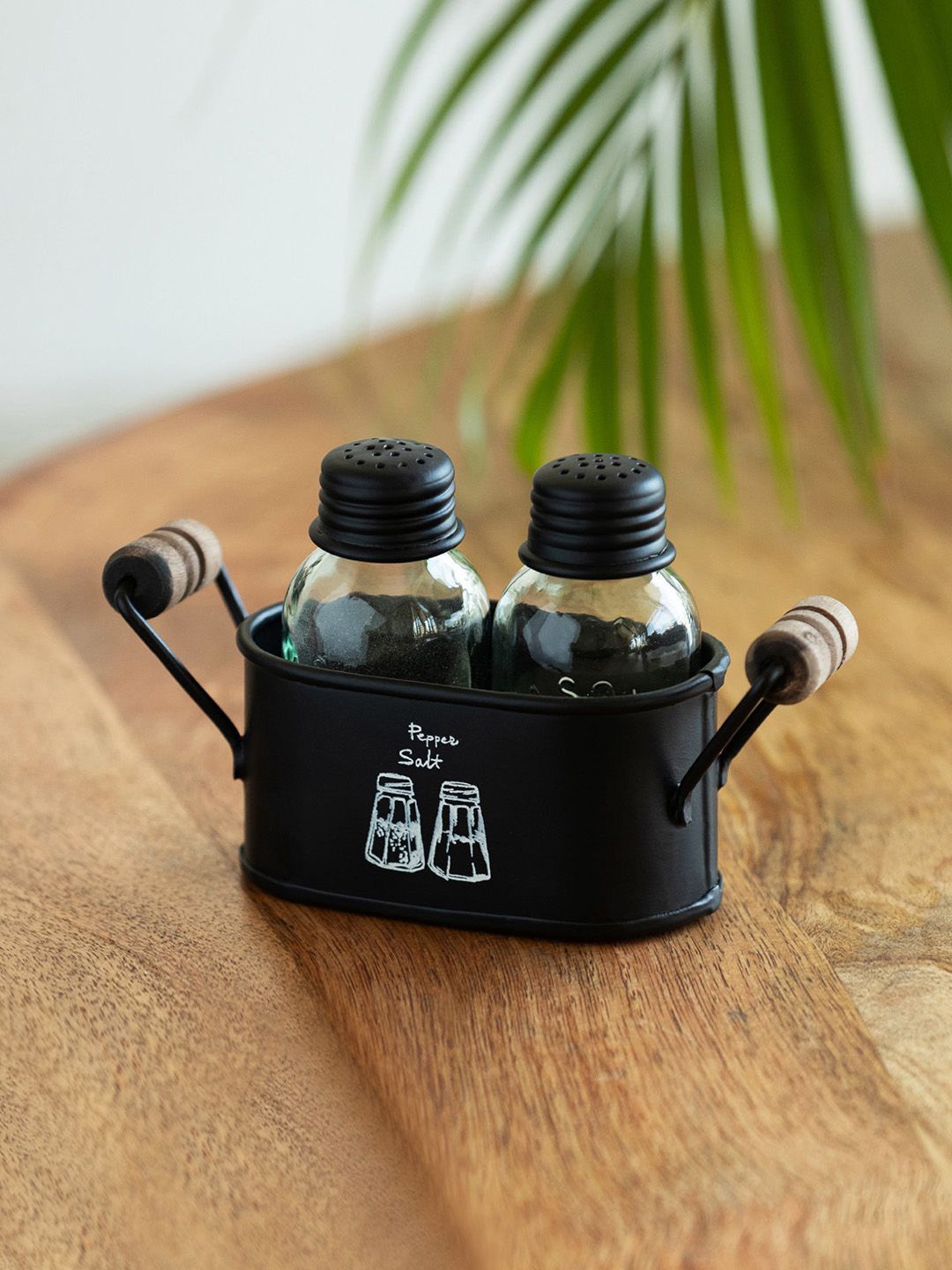ExclusiveLane Mason Bottle Transparent & Black 2 Pieces Glass Salt & Pepper Shakers
ExclusiveLane Mason Bottle Transparent & Black 2 Pieces Glass Salt & Pepper Shakers