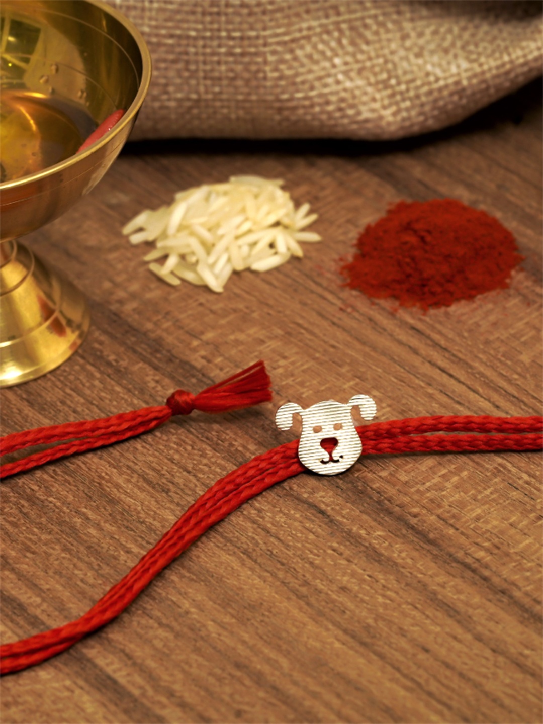 Meenakari Heritage Jewellery 92.5 Sterling Silver Teddy Thread Rakhi With Roli Chawal, Red
Meenakari Heritage Jewellery 92.5 Sterling Silver Teddy Thread Rakhi With Roli Chawal, Red