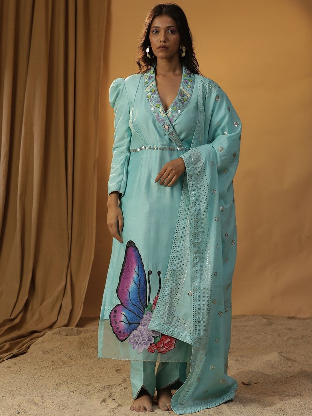 ARPITA SULAKSHANA Butterfly Printed Chanderi Silk A Line Kurta & Trousers With Dupatta, Blue
ARPITA SULAKSHANA Butterfly Printed Chanderi Silk A Line Kurta & Trousers With Dupatta, Blue