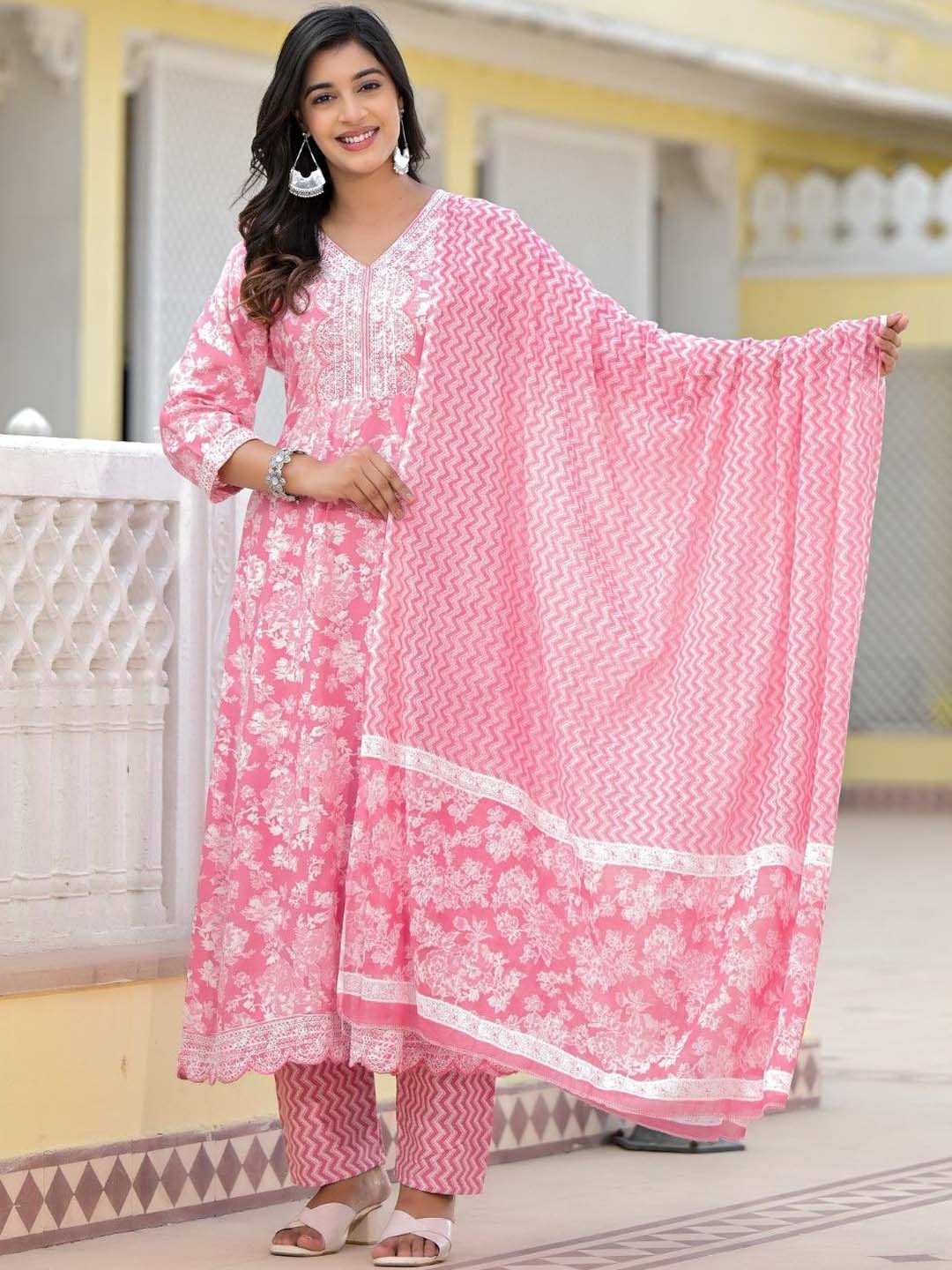 Juniper Floral Printed V-Neck Sequinned Liva Anarkali Kurta With Trousers & Dupatta, Pink
Juniper Floral Printed V-Neck Sequinned Liva Anarkali Kurta With Trousers & Dupatta, Pink