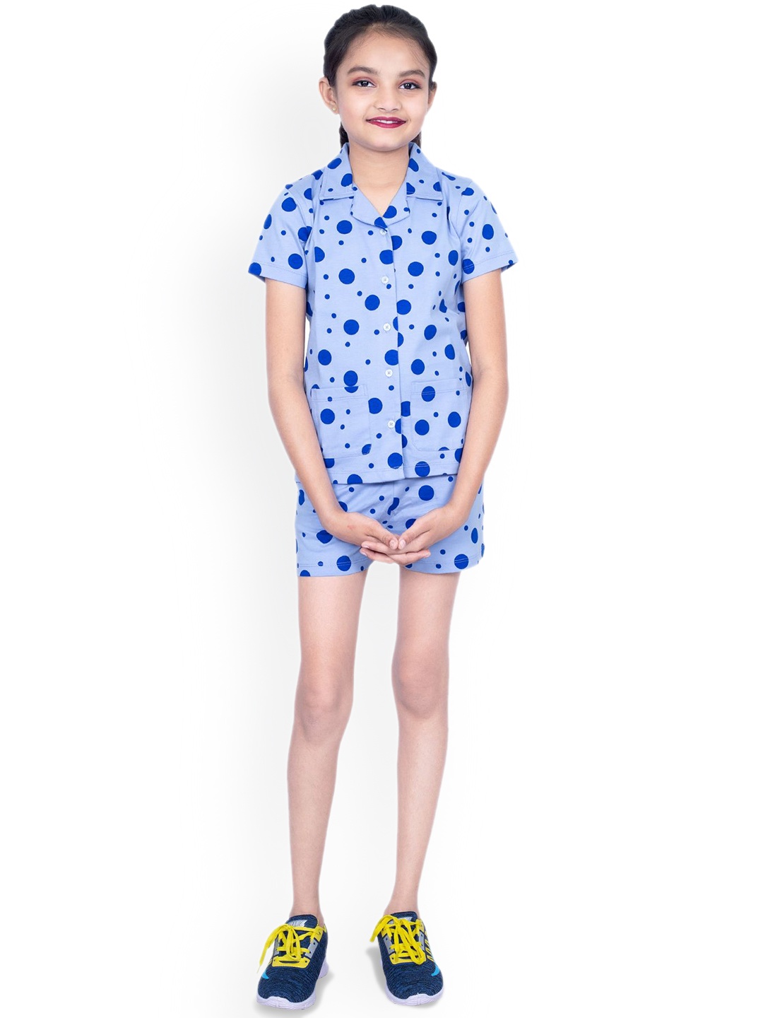 ONE SKY Girls Polka Dot Printed lepel Collar Pure Cotton Shirt and Shorts Night suits, Blue
ONE SKY Girls Polka Dot Printed lepel Collar Pure Cotton Shirt and Shorts Night suits, Blue