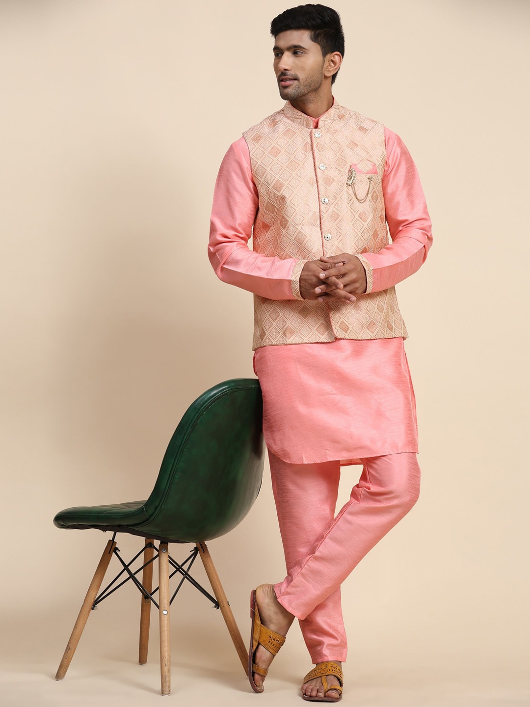 Pro-Ethic STYLE DEVELOPER Pure Silk Straight Kurta & Trousers With Nehru Jacket, Pink
Pro-Ethic STYLE DEVELOPER Pure Silk Straight Kurta & Trousers With Nehru Jacket, Pink