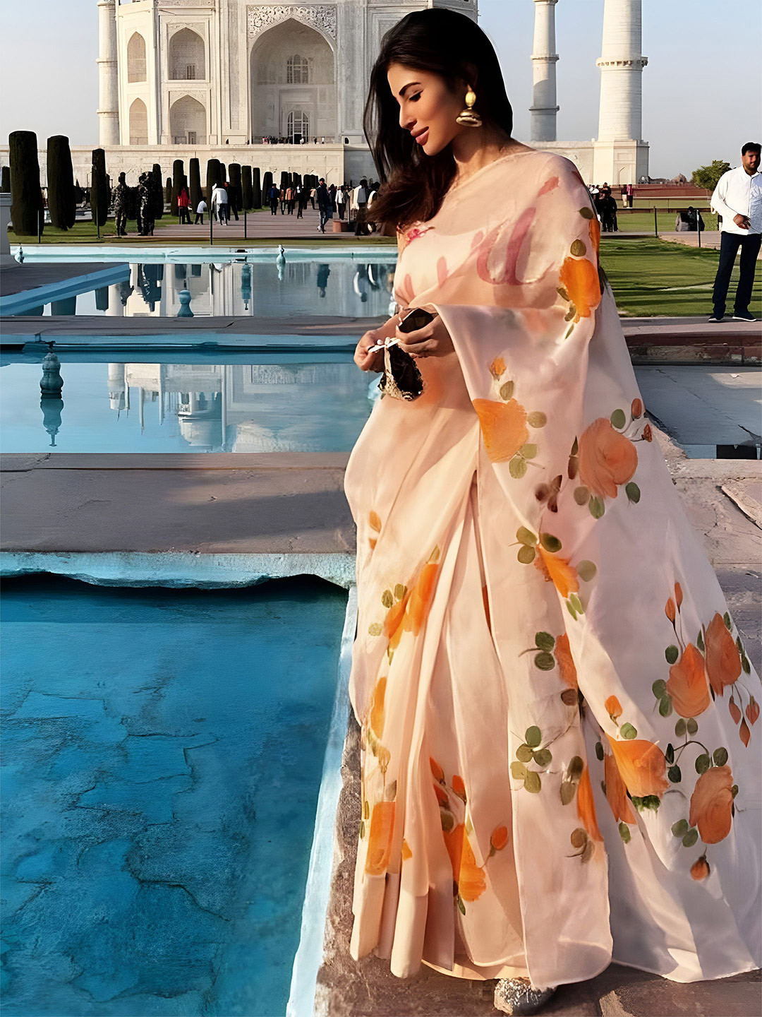 Anouk Floral Saree with Blouse, Peach 
Anouk Floral Saree with Blouse, Peach