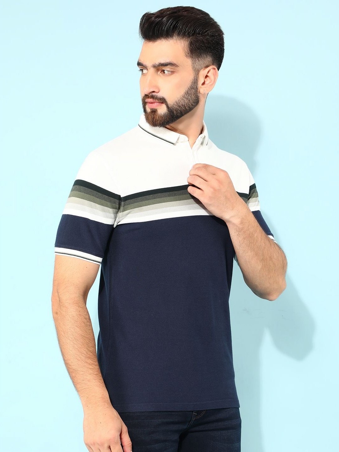 Crimsoune Club Men Striped Colourblocked Polo Collar Cotton Slim Fit T-Shirt, Navy blue
Crimsoune Club Men Striped Colourblocked Polo Collar Cotton Slim Fit T-Shirt, Navy blue