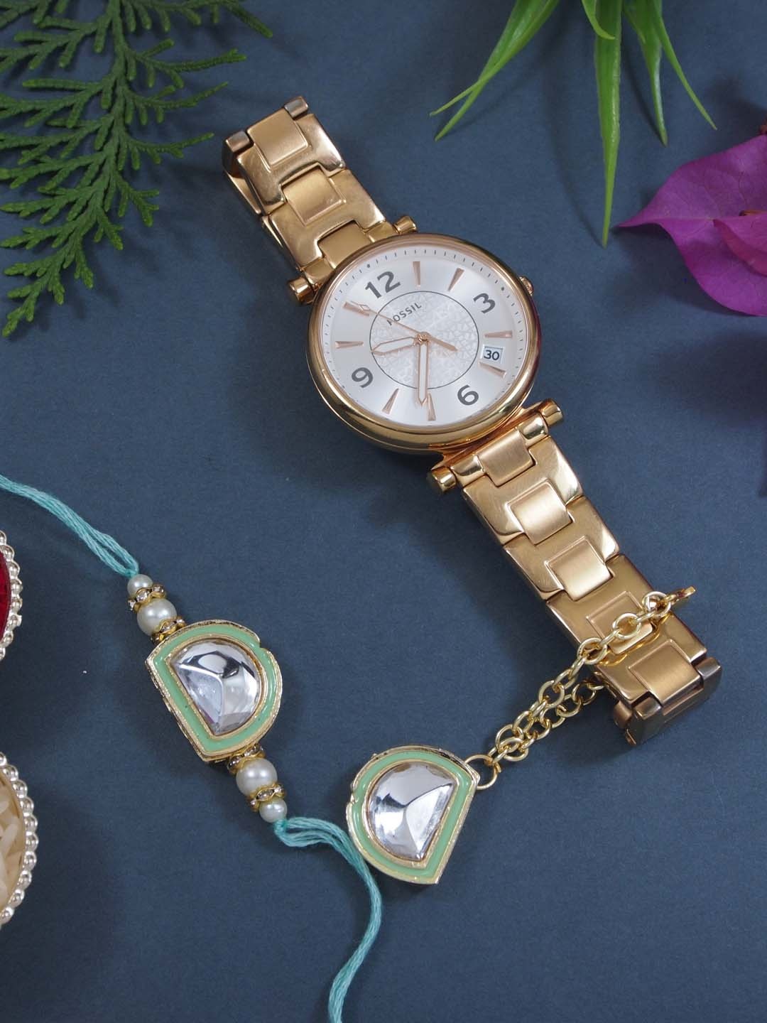 I Jewels Kundan-Studded & Beaded Bhaiya Bhabhi Rakhi With Watch Accessories Gift Set, Sea green
I Jewels Kundan-Studded & Beaded Bhaiya Bhabhi Rakhi With Watch Accessories Gift Set, Sea green