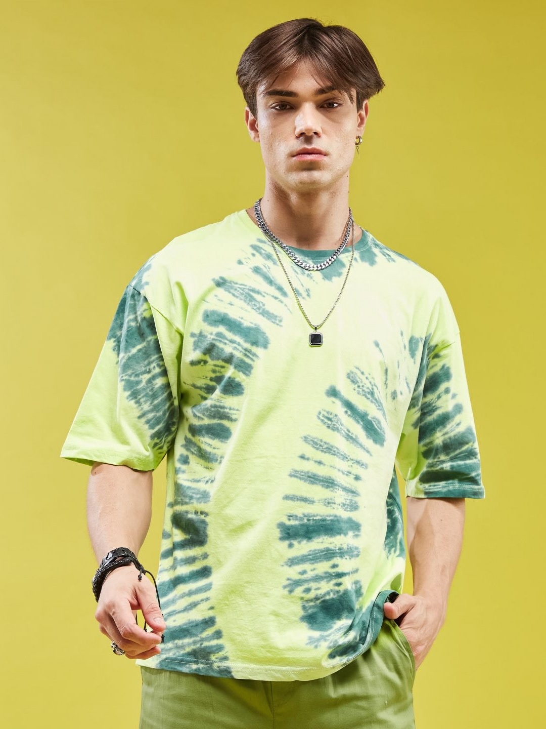 SMARTEES Men Tie and Dye Dyed Tie and Dye Round Neck Cotton Oversized T-Shirt, Multi
SMARTEES Men Tie and Dye Dyed Tie and Dye Round Neck Cotton Oversized T-Shirt, Multi