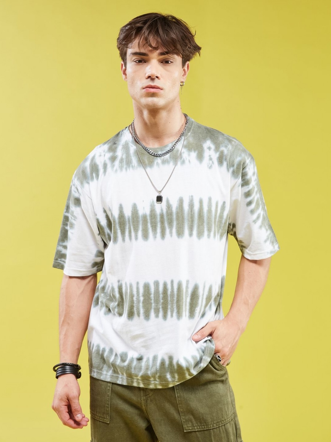 SMARTEES Men Tie and Dye Dyed Tie and Dye Round Neck Cotton Oversized T-Shirt, Multi
SMARTEES Men Tie and Dye Dyed Tie and Dye Round Neck Cotton Oversized T-Shirt, Multi