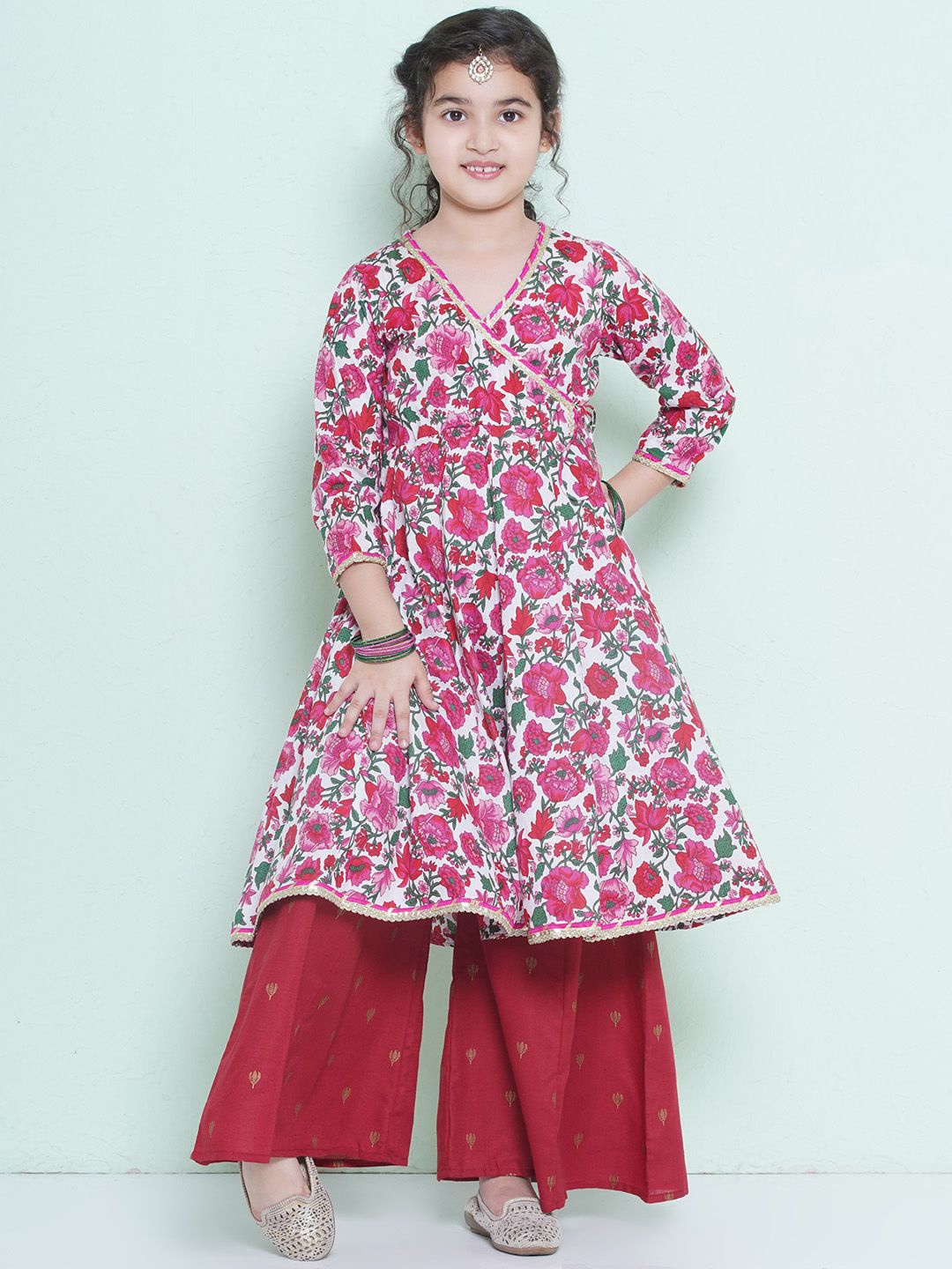 Bitiya by Bhama Girls Printed Angrakha Pure Cotton Anarkali Kurta With Palazzos, White
Bitiya by Bhama Girls Printed Angrakha Pure Cotton Anarkali Kurta With Palazzos, White