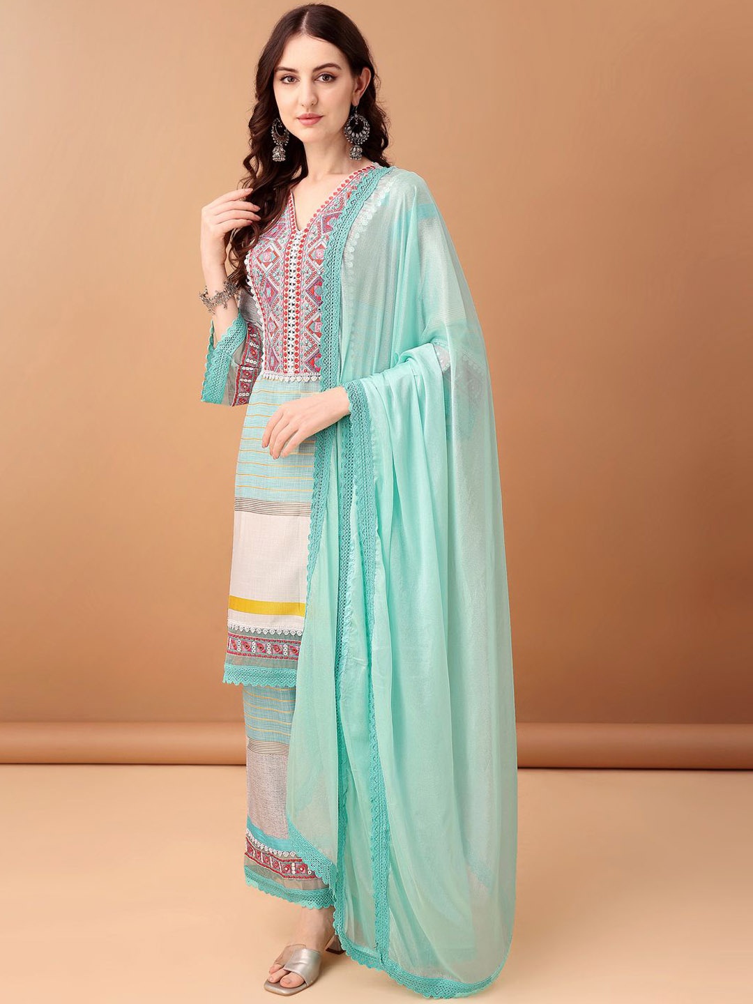 KALINI Colourblocked Embroidered Thread Work Straight Kurta With Trousers & Dupatta, Blue
KALINI Colourblocked Embroidered Thread Work Straight Kurta With Trousers & Dupatta, Blue