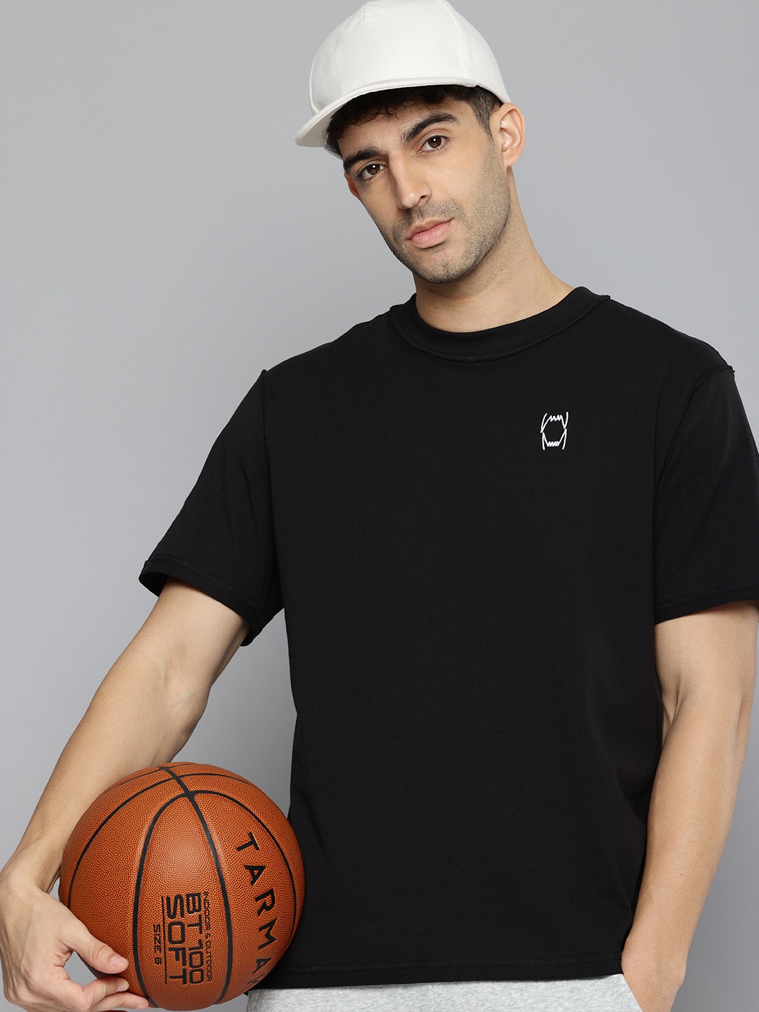 Puma Pivot Drop-Shoulder Sleeves Relaxed Fit Pure Cotton Basketball T-shirt, Black
Puma Pivot Drop-Shoulder Sleeves Relaxed Fit Pure Cotton Basketball T-shirt, Black