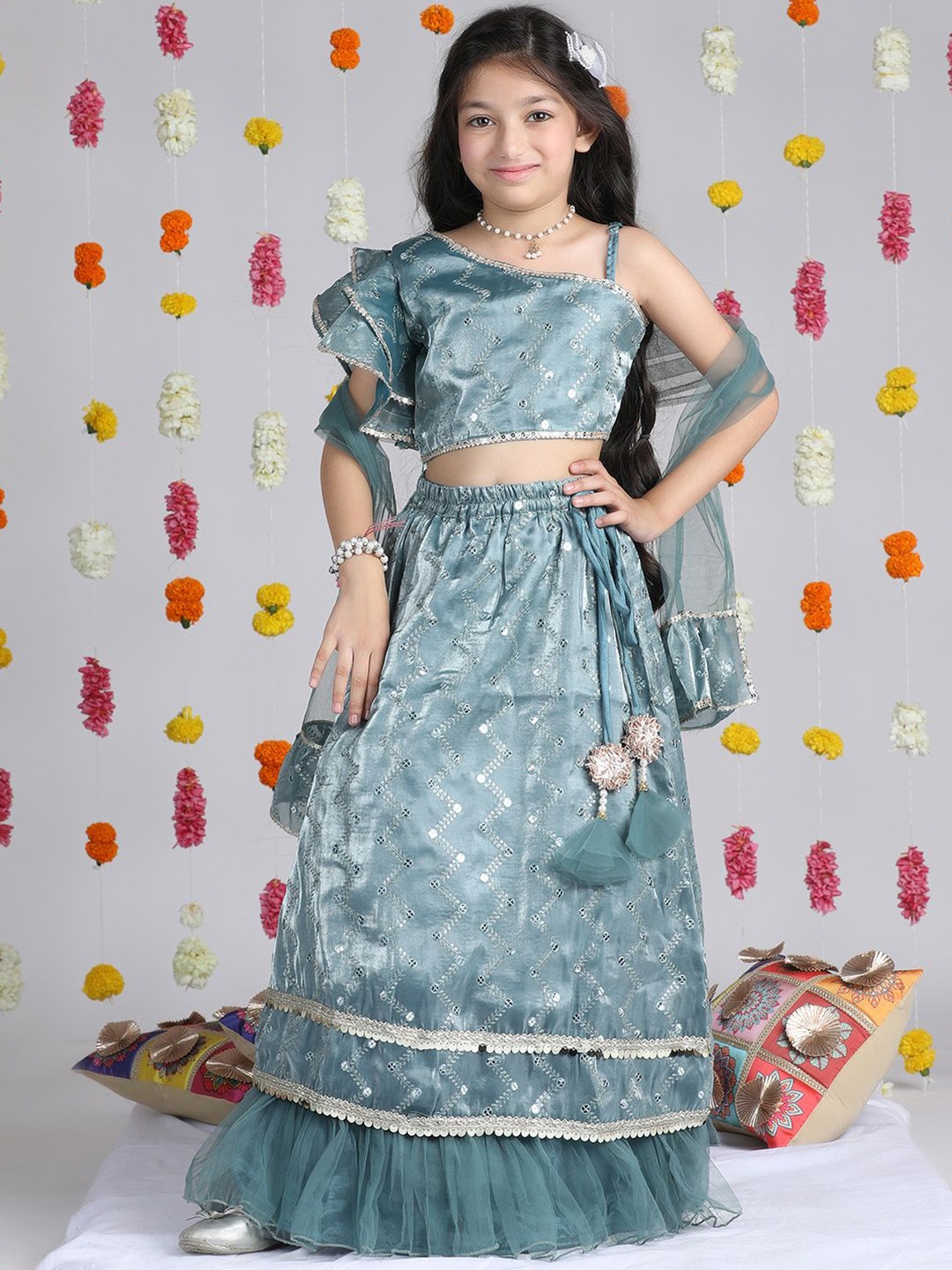 Cutiekins Girls Embroidered Mirror Work Ready to Wear Lehenga & Blouse With Dupatta, Sea green
Cutiekins Girls Embroidered Mirror Work Ready to Wear Lehenga & Blouse With Dupatta, Sea green
