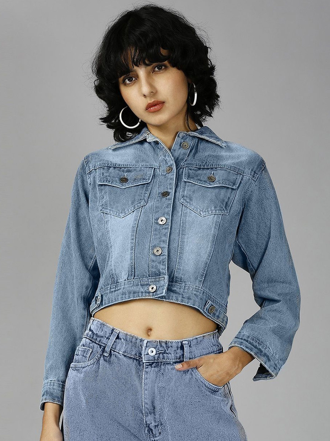 Blum Denim Women Washed Colourblocked Lightweight Crop Outdoor Denim Jacket with Patchwork, Blue
Blum Denim Women Washed Colourblocked Lightweight Crop Outdoor Denim Jacket with Patchwork, Blue