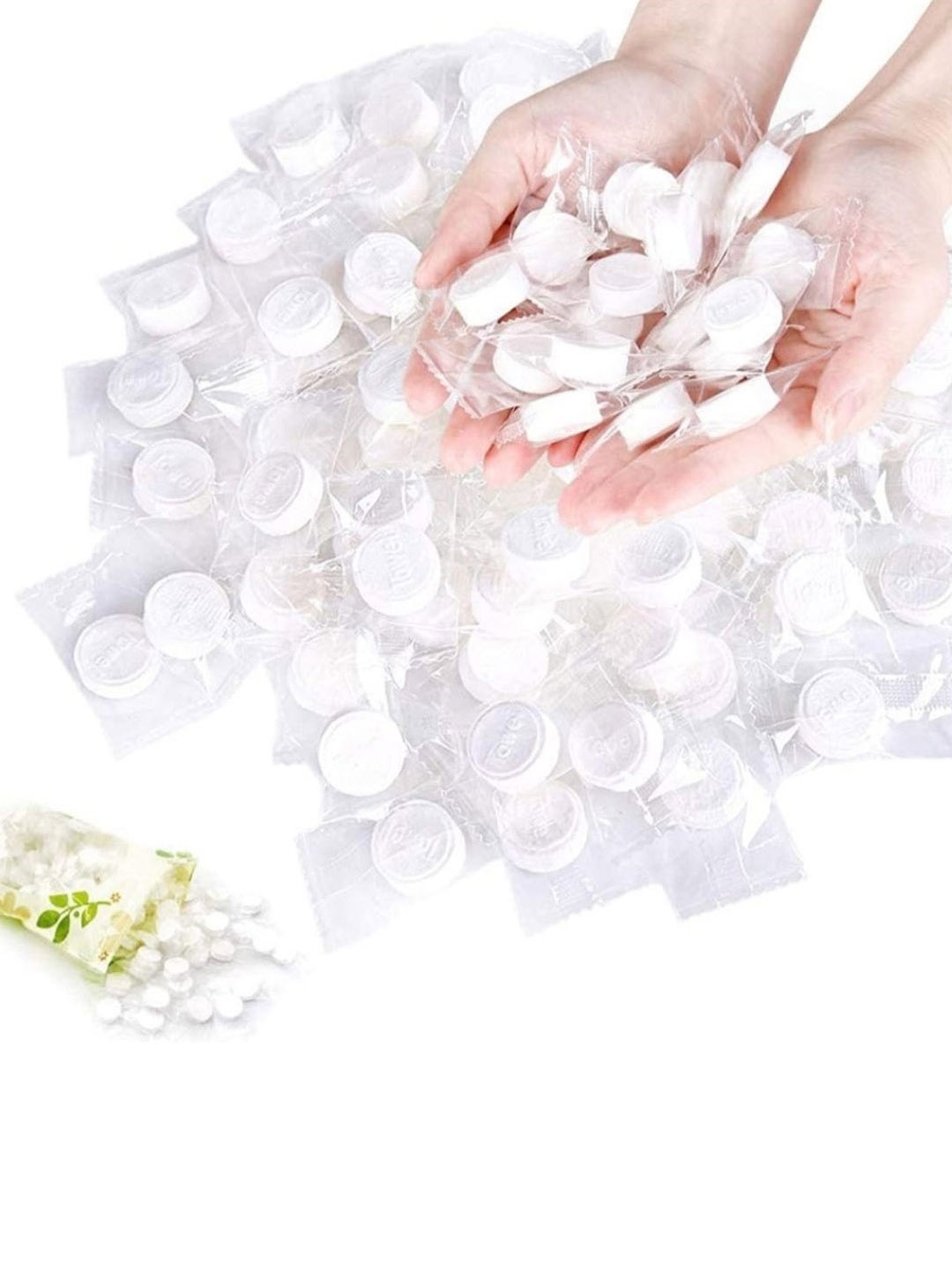 FEELHIGH Set Of 200 Compressed Towel Coin Tissues Portable Wipe Napkin Paper Tablets, White
FEELHIGH Set Of 200 Compressed Towel Coin Tissues Portable Wipe Napkin Paper Tablets, White