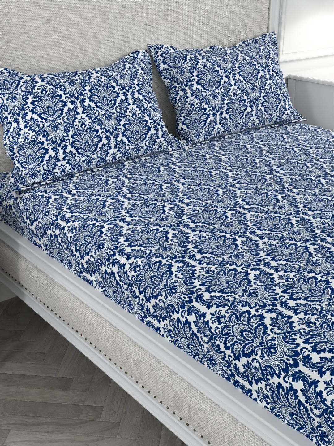 Myntra Elegant Homes Navy Blue Floral Cotton 200 TC King Bedsheet with 2 Pillow Covers
Myntra Elegant Homes Navy Blue Floral Cotton 200 TC King Bedsheet with 2 Pillow Covers