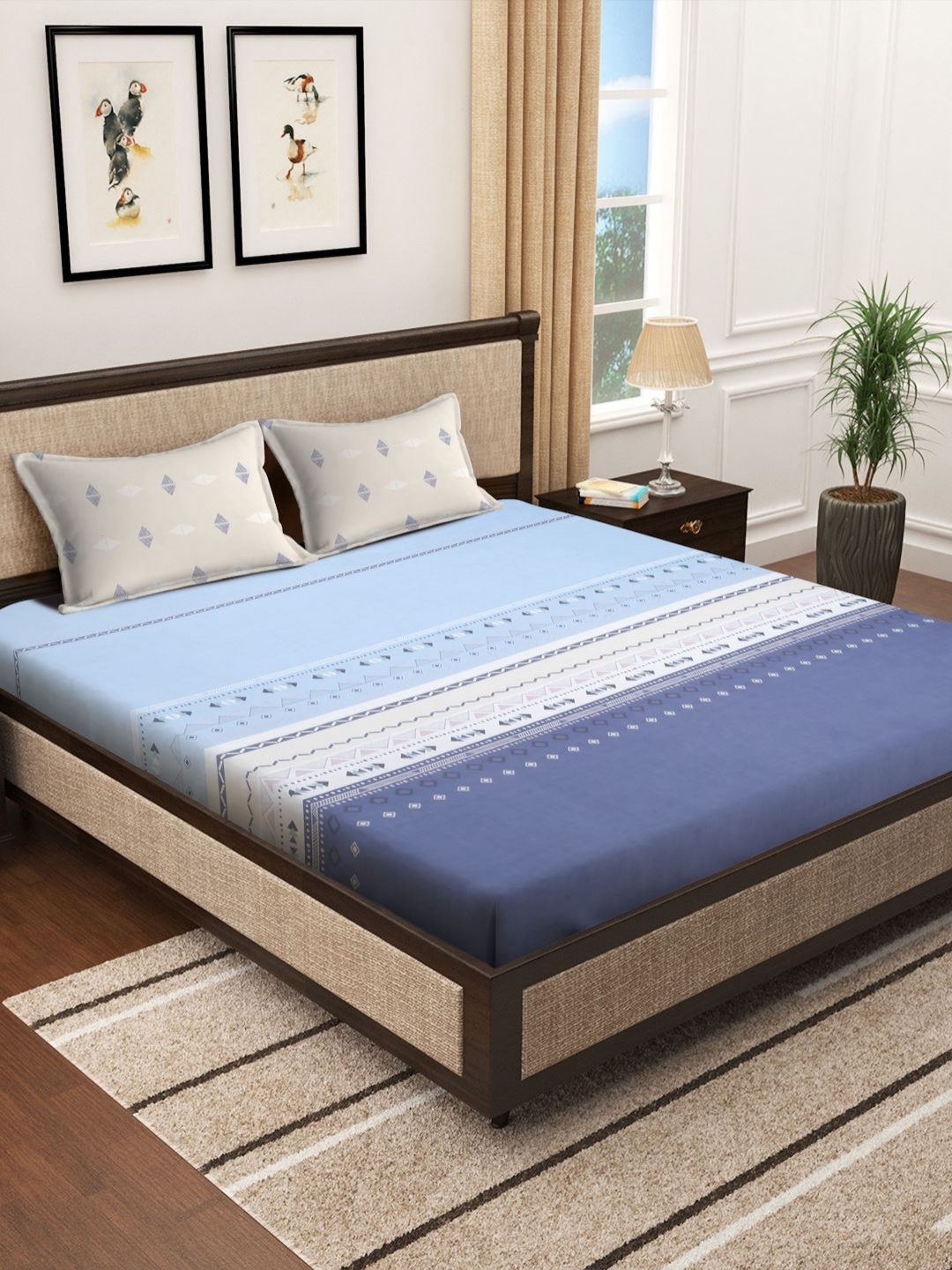 SOKNACK Blue & White Geometric Printed 280 TC Double King Bedsheet With 2 Pillow Covers
SOKNACK Blue & White Geometric Printed 280 TC Double King Bedsheet With 2 Pillow Covers