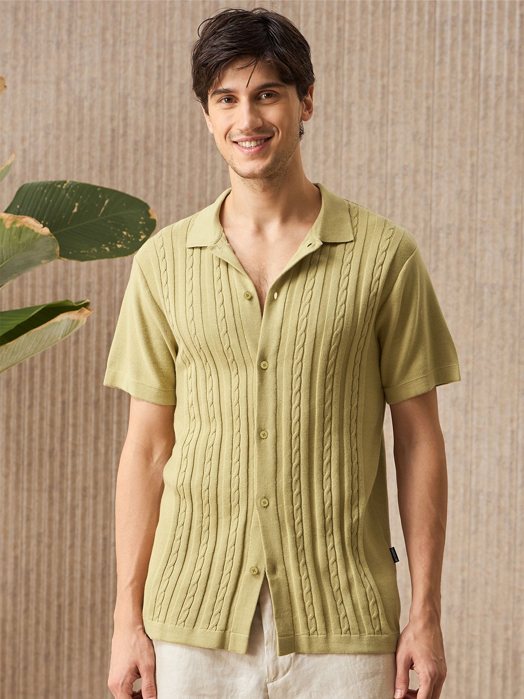 Beyoung Men Spread Collar Textured Striped Cotton Relaxed Fit Casual Shirt, Yellow
Beyoung Men Spread Collar Textured Striped Cotton Relaxed Fit Casual Shirt, Yellow