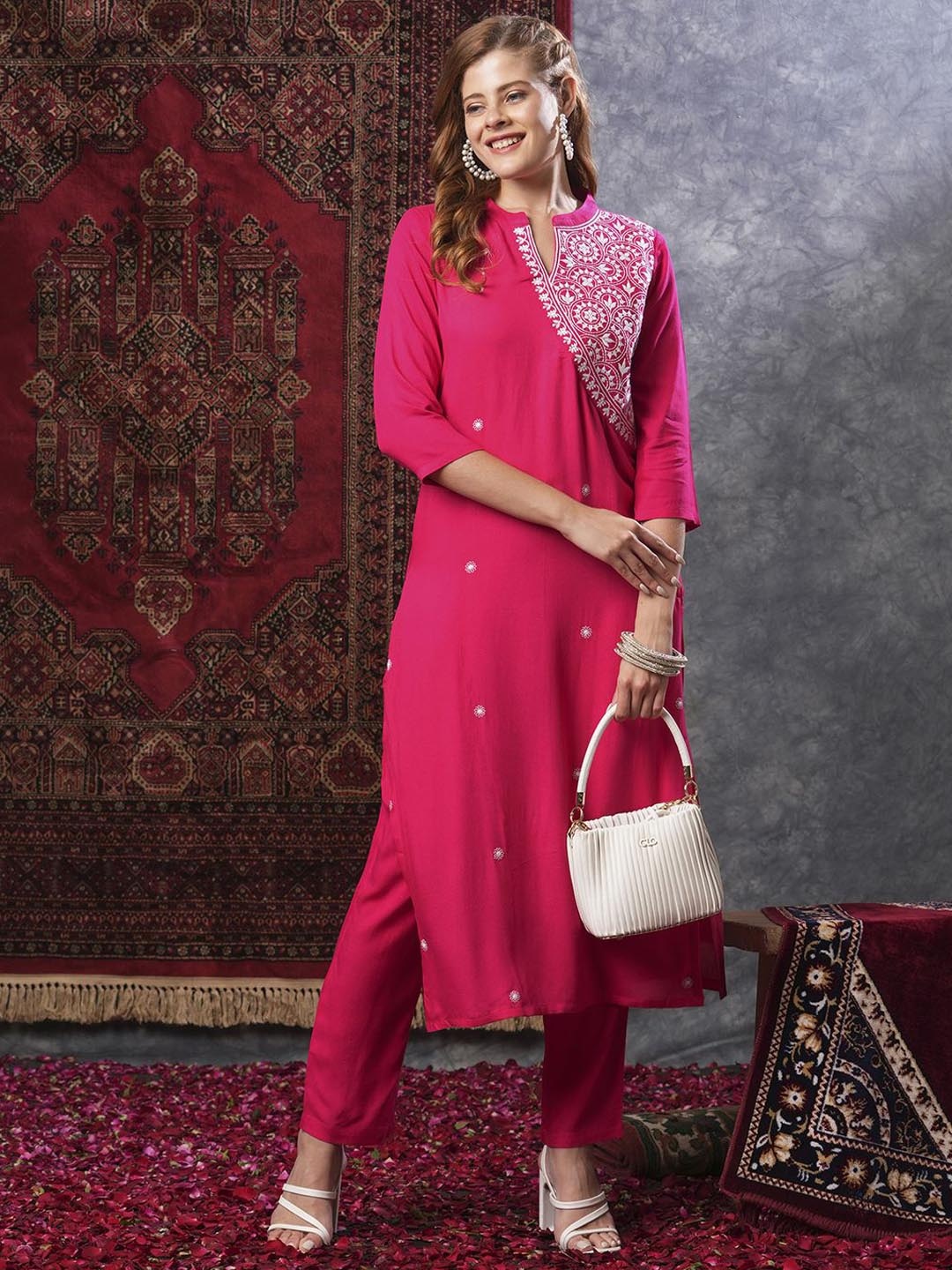 Anni Designer Ethnic Motifs Embroidered Thread Work Straight Kurta With Trousers, Pink
Anni Designer Ethnic Motifs Embroidered Thread Work Straight Kurta With Trousers, Pink