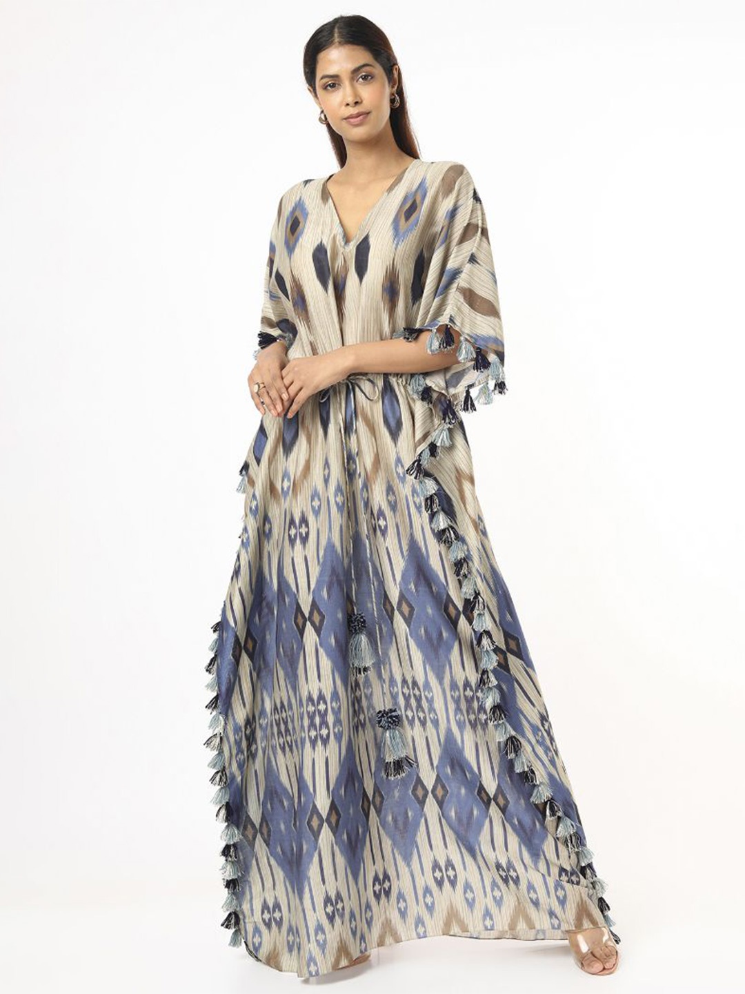 PS PRET BY PAYAL SINGHAL Tribe Print Flared Sleeve Silkmul Kaftan Maxi Dress, Blue
PS PRET BY PAYAL SINGHAL Tribe Print Flared Sleeve Silkmul Kaftan Maxi Dress, Blue