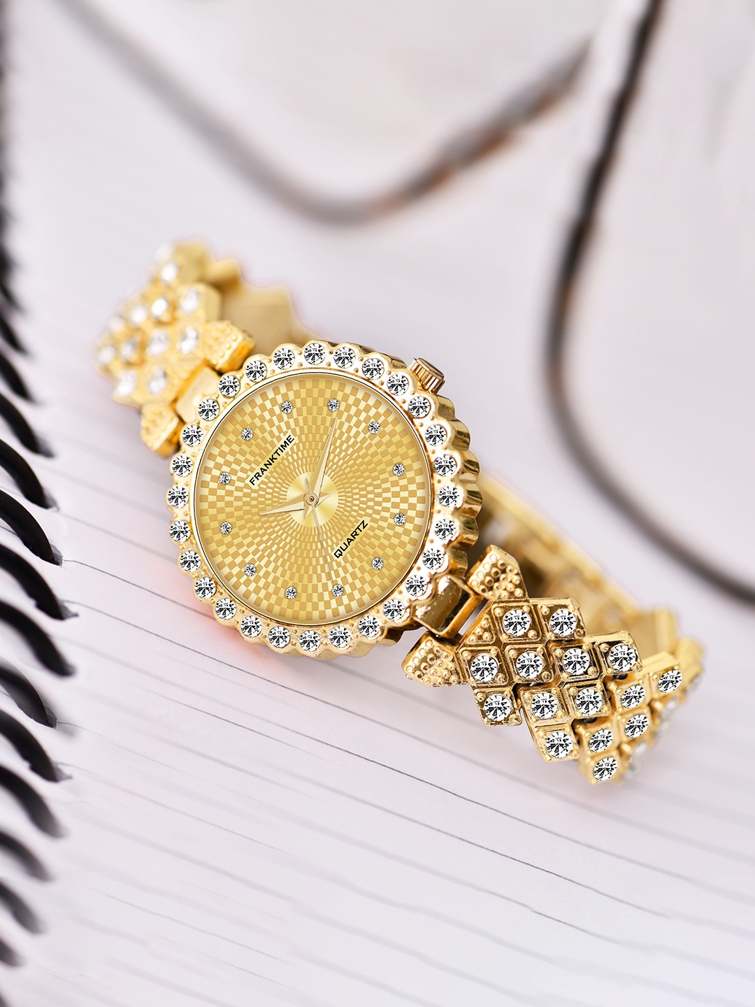 Franktime Women Brass Dial & Stainless Steel Bracelet Style Straps Analogue Watch FT-0013 G, Gold
Franktime Women Brass Dial & Stainless Steel Bracelet Style Straps Analogue Watch FT-0013 G, Gold