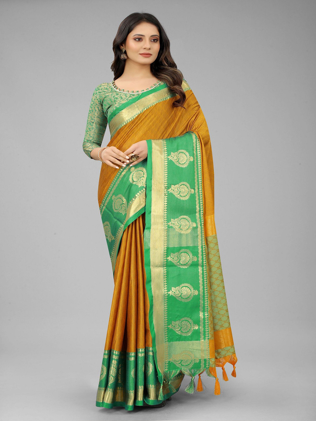 JULEE Woven Design Zari Saree, Gold
JULEE Woven Design Zari Saree, Gold